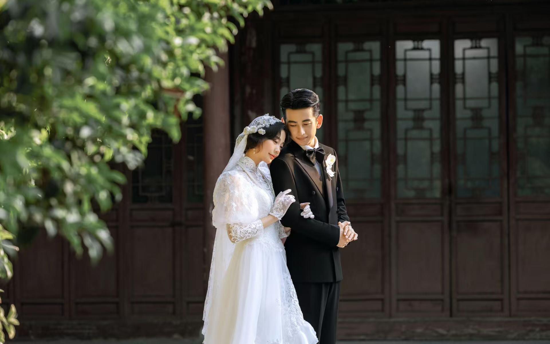 【被夸爆的復(fù)古園林婚紗照】