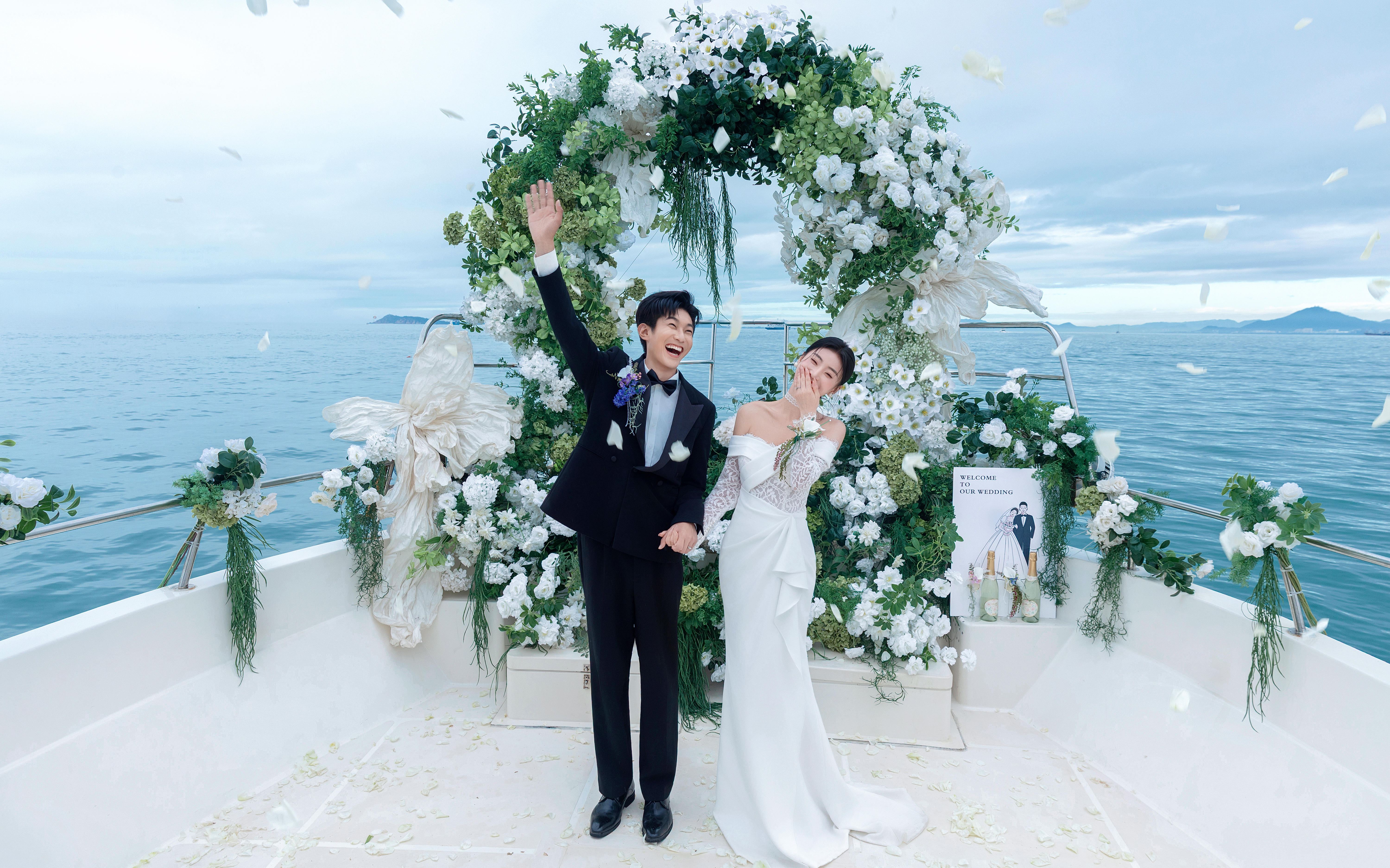 浪漫溫馨的游艇海島婚禮