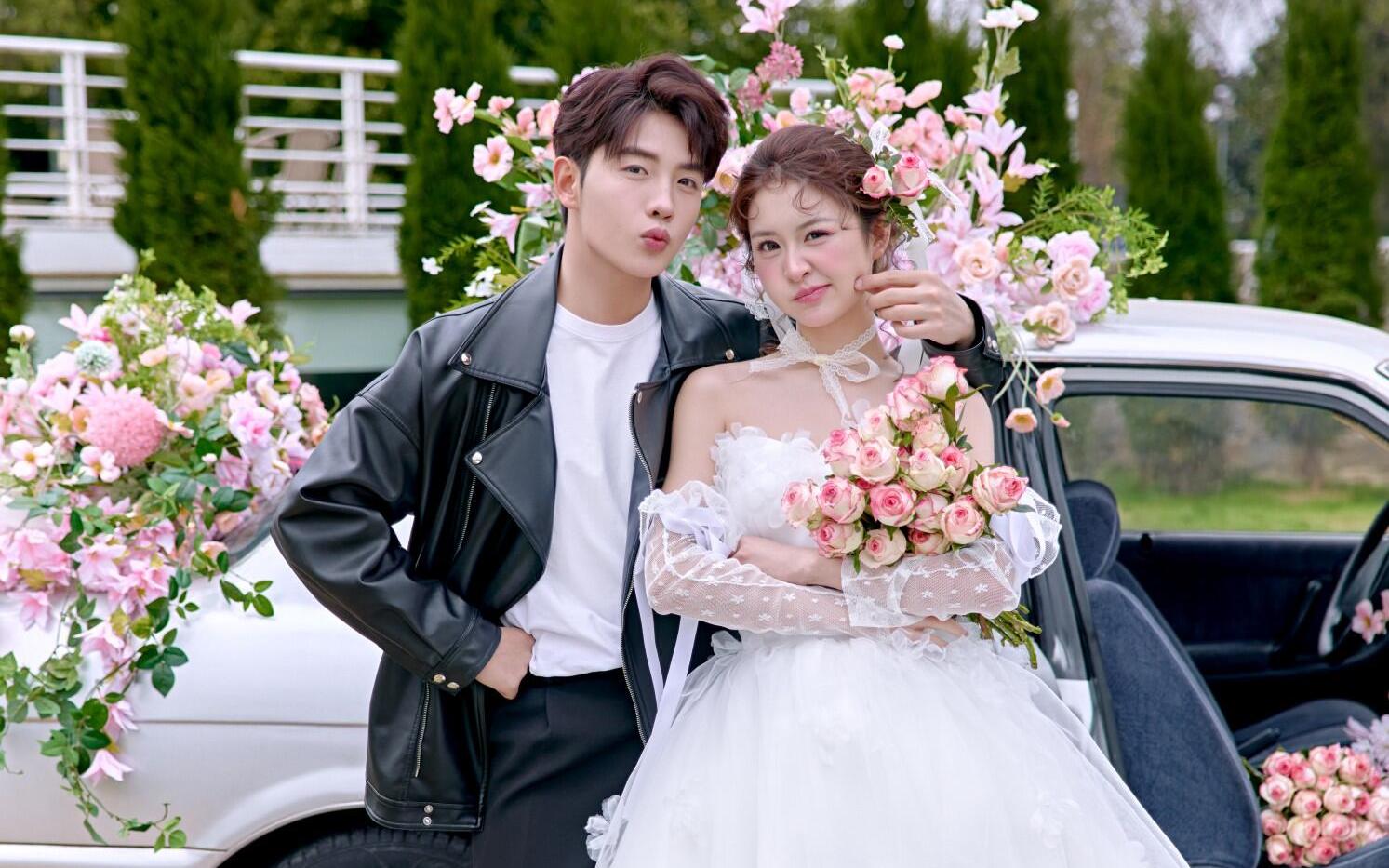 被问爆丨治愈系花车婚纱照✨甜度满分