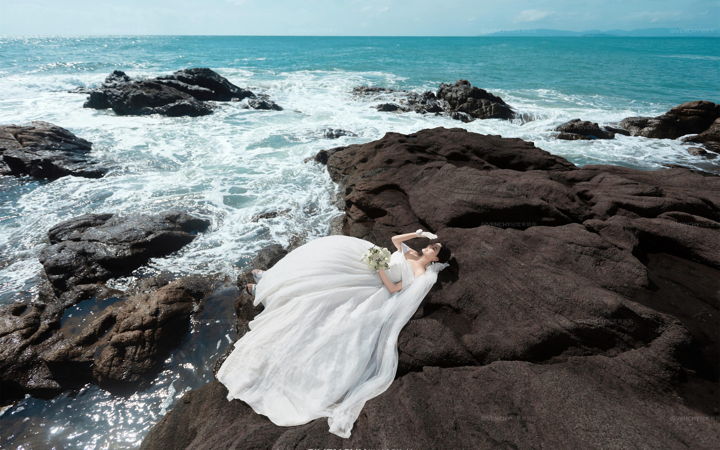 【三亚客片】反复心动的海边婚纱照
