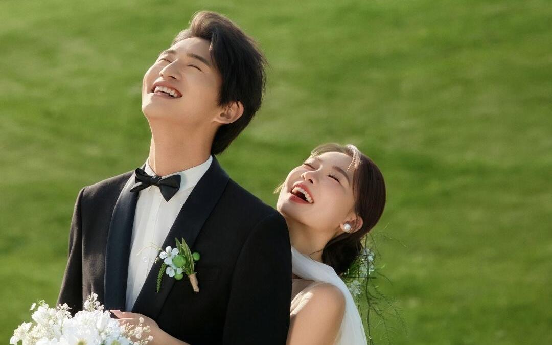 【草坪上的心動時刻】