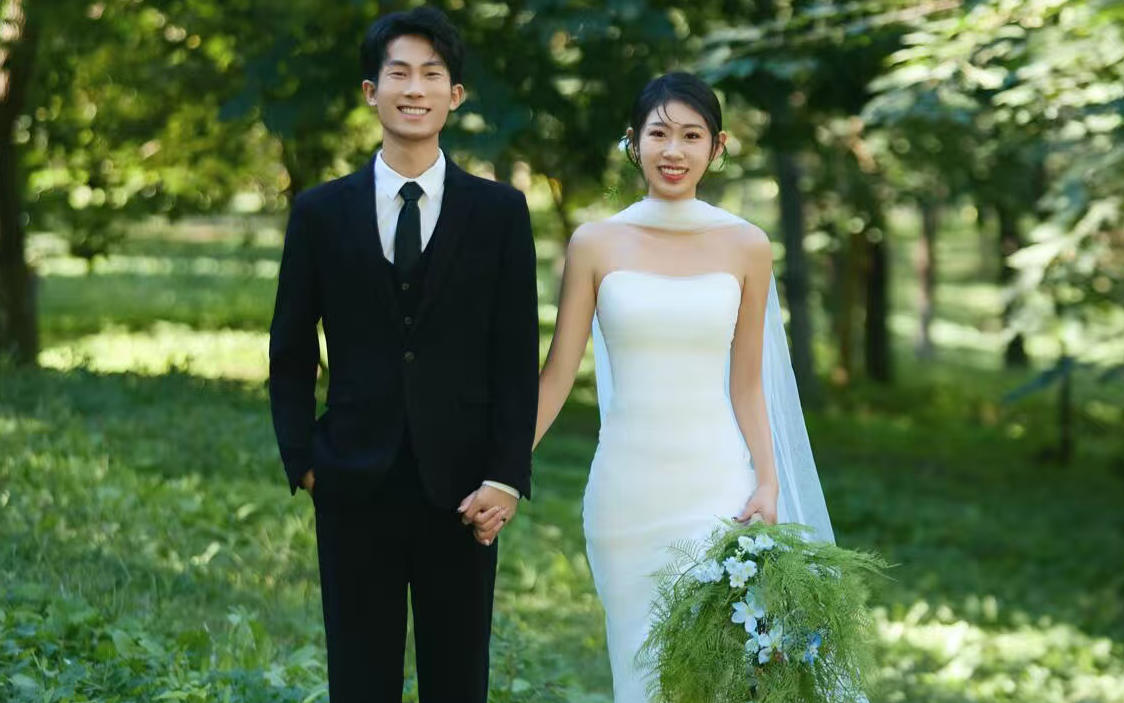 【森系光影下 浪漫的情緒氛圍婚紗照】