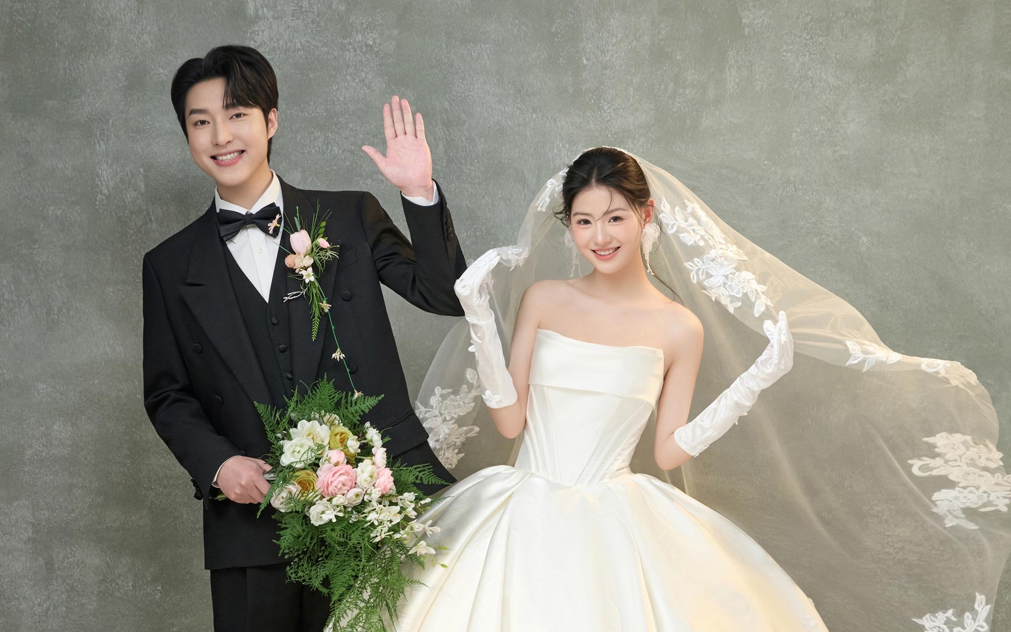 極簡背景也能拍出韓劇同款婚紗照?高級浪漫