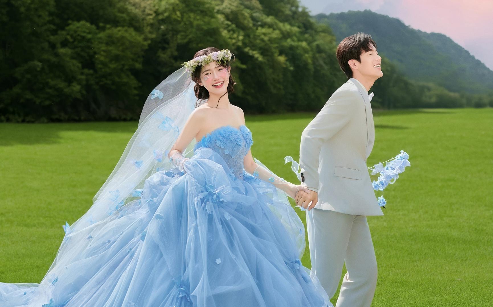 MG-蓝色纱裙草坪