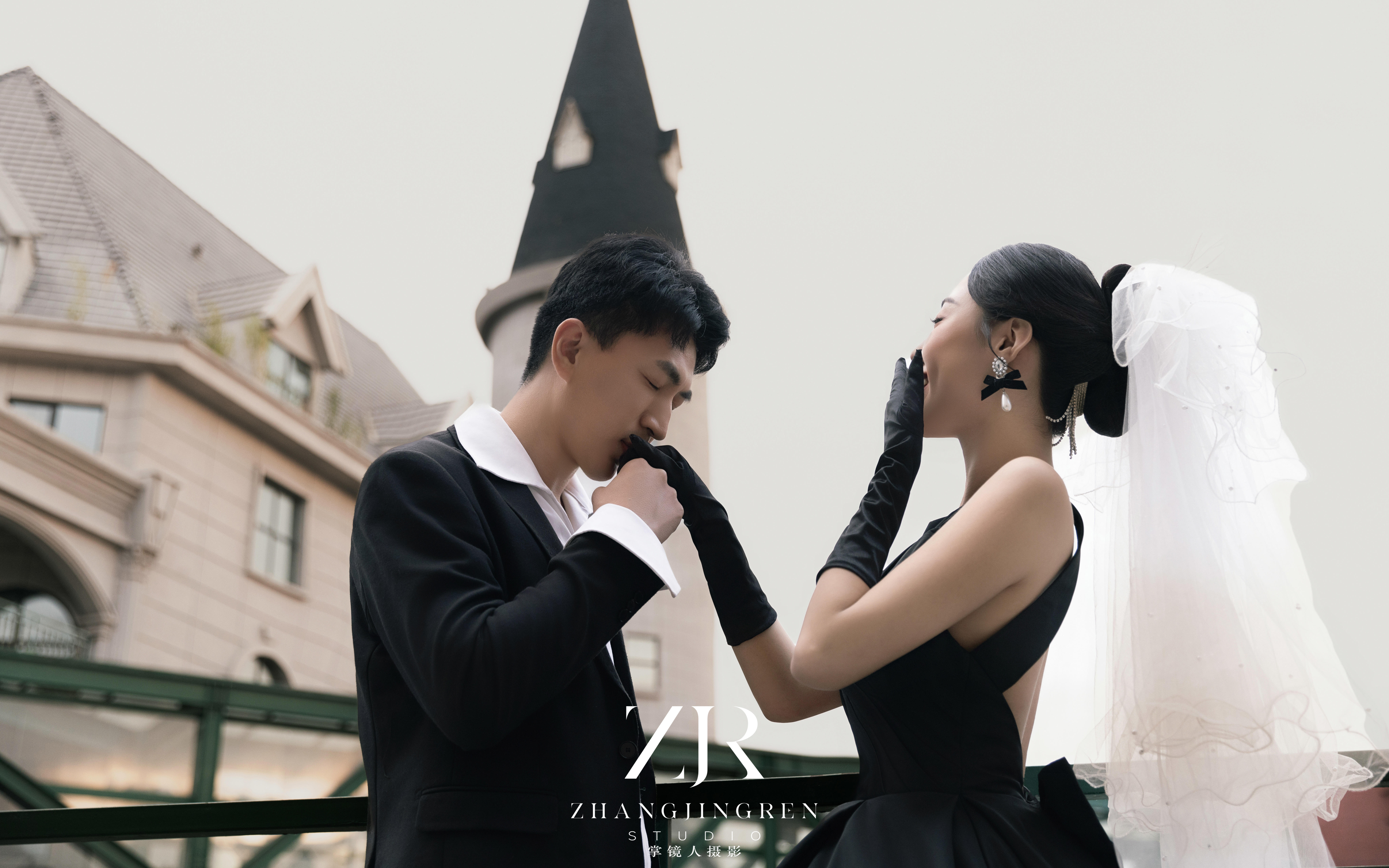 14年專業(yè)攝影師，給你超高性價比《底片全送》