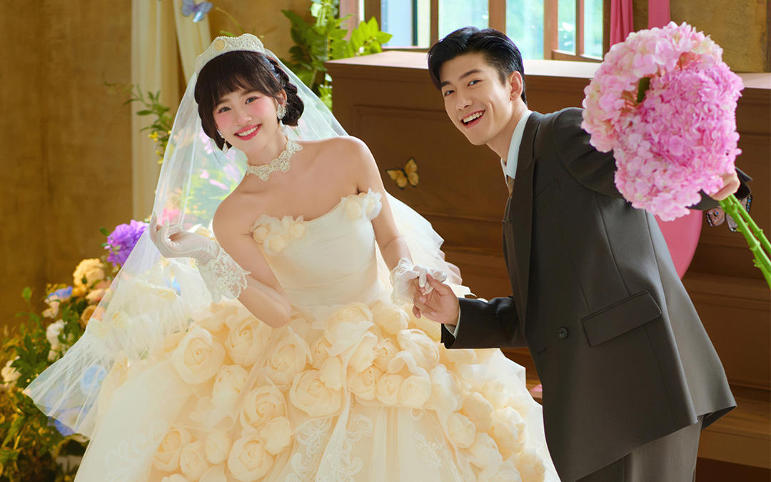 【西北龙摄影】误入童话世界公主花房婚纱照