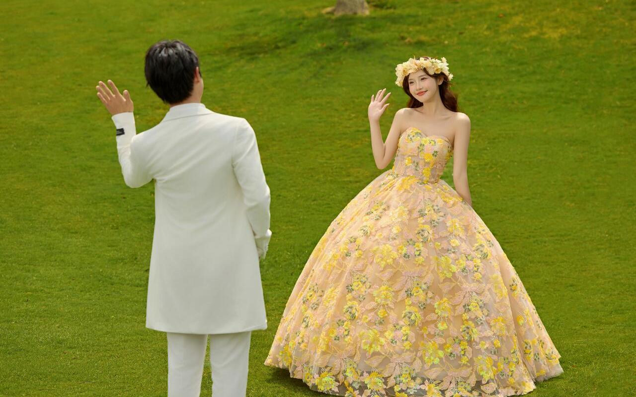 【森系公主风婚纱照你想变身精灵公主吗？】