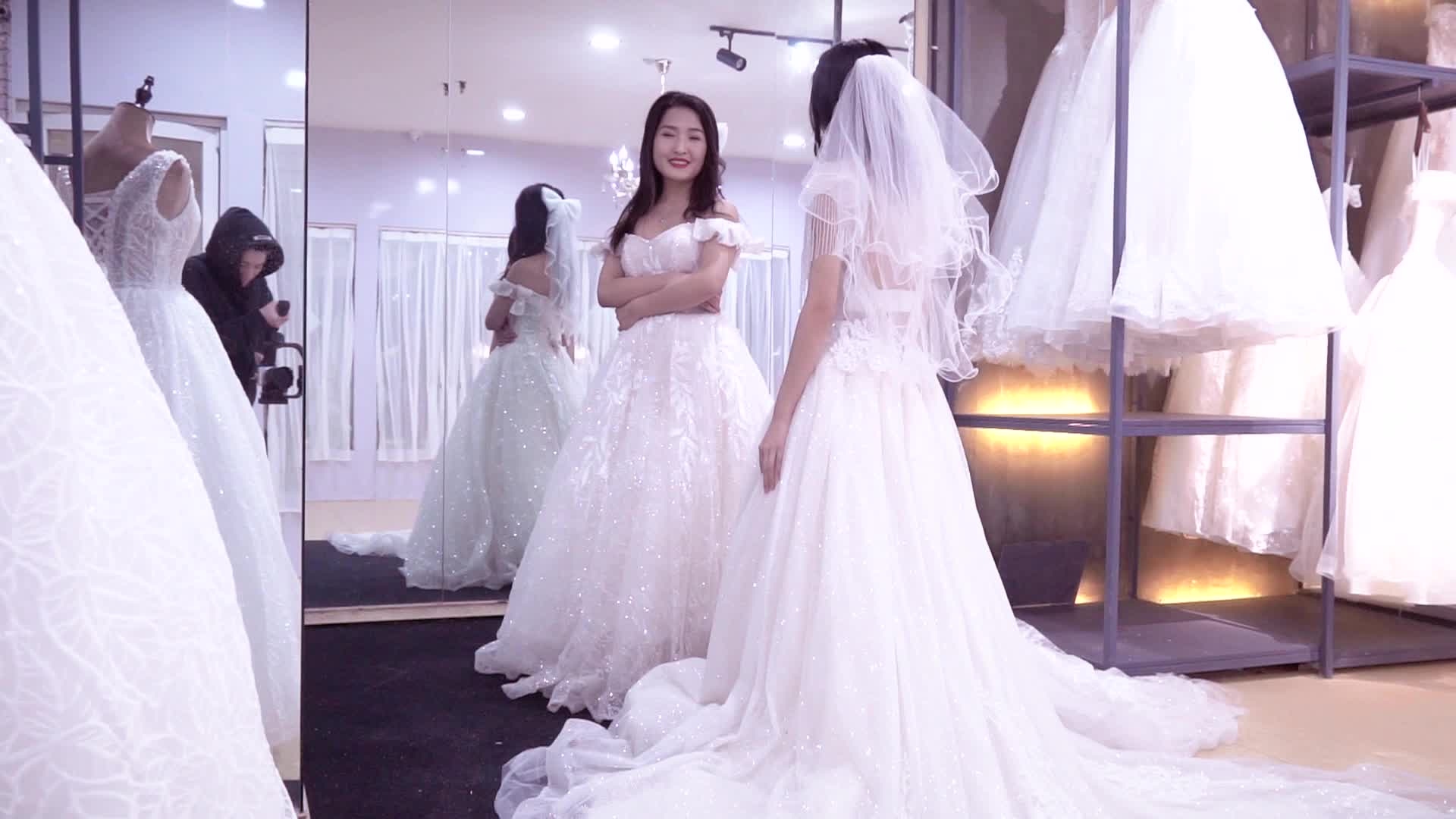 [AMOR.婚纱]白纱+秀禾+敬酒服+迎宾服