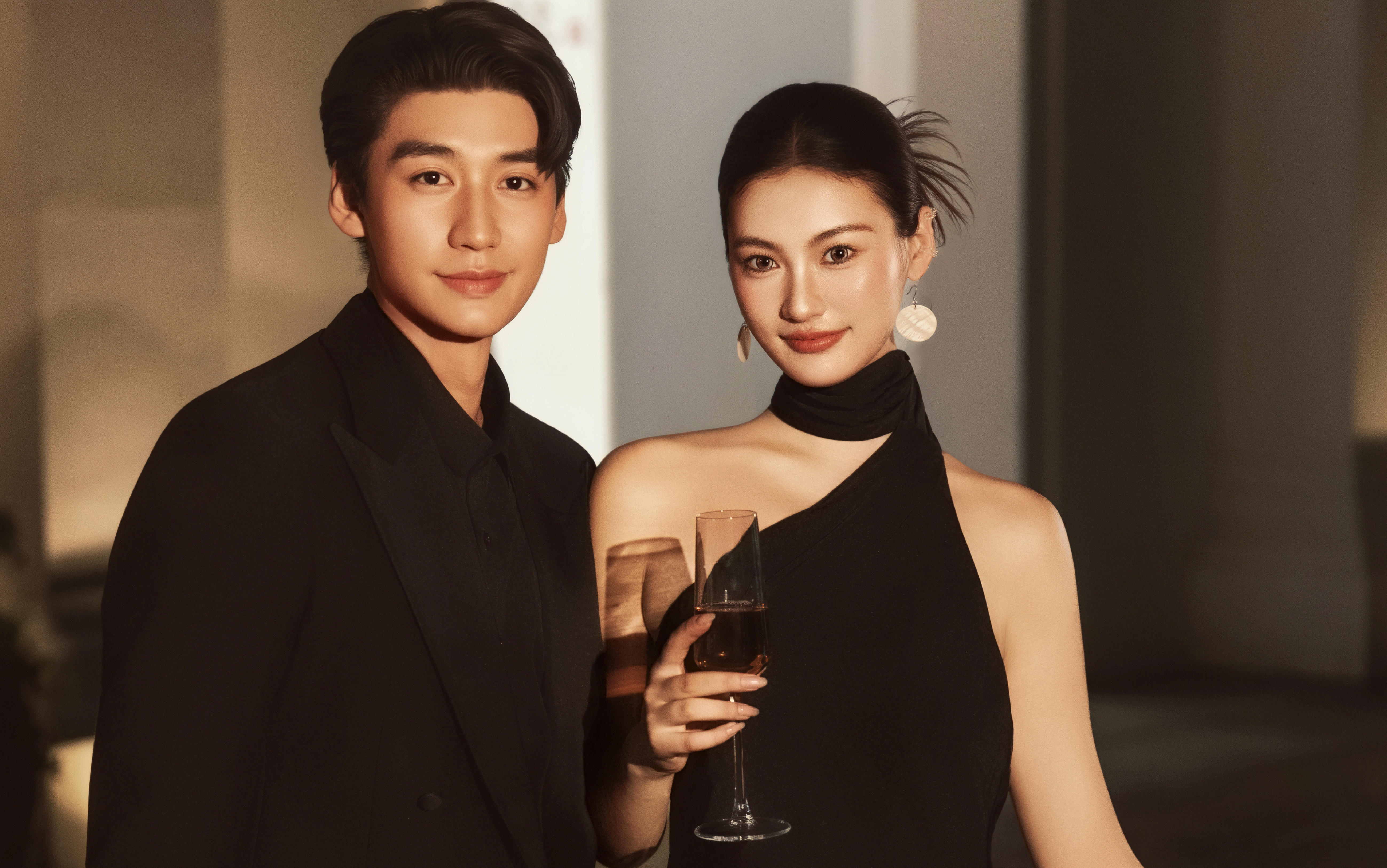 【氛围感婚照】港风夜宴间，你我是故事里的主角