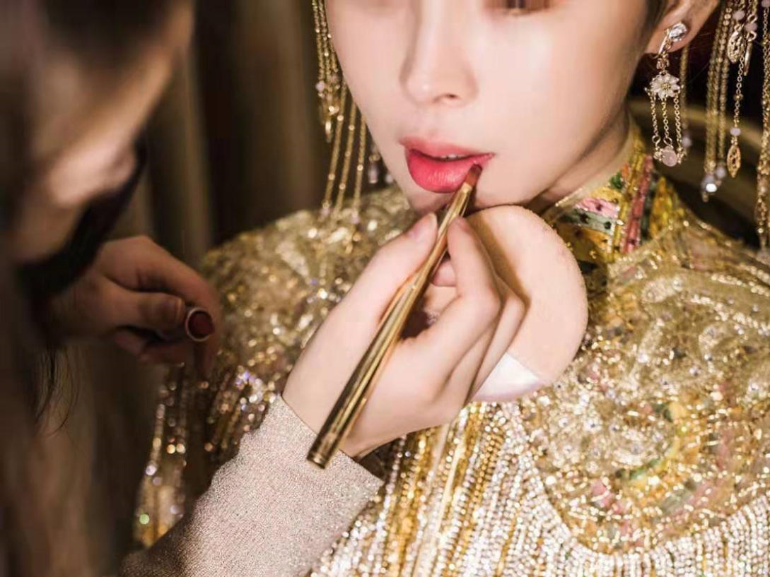 JULIA茱莉亚 | 超值3件套租赁 含首席跟妆