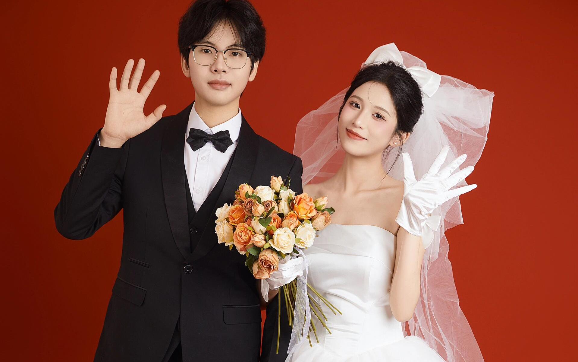 室内喜嫁风婚纱