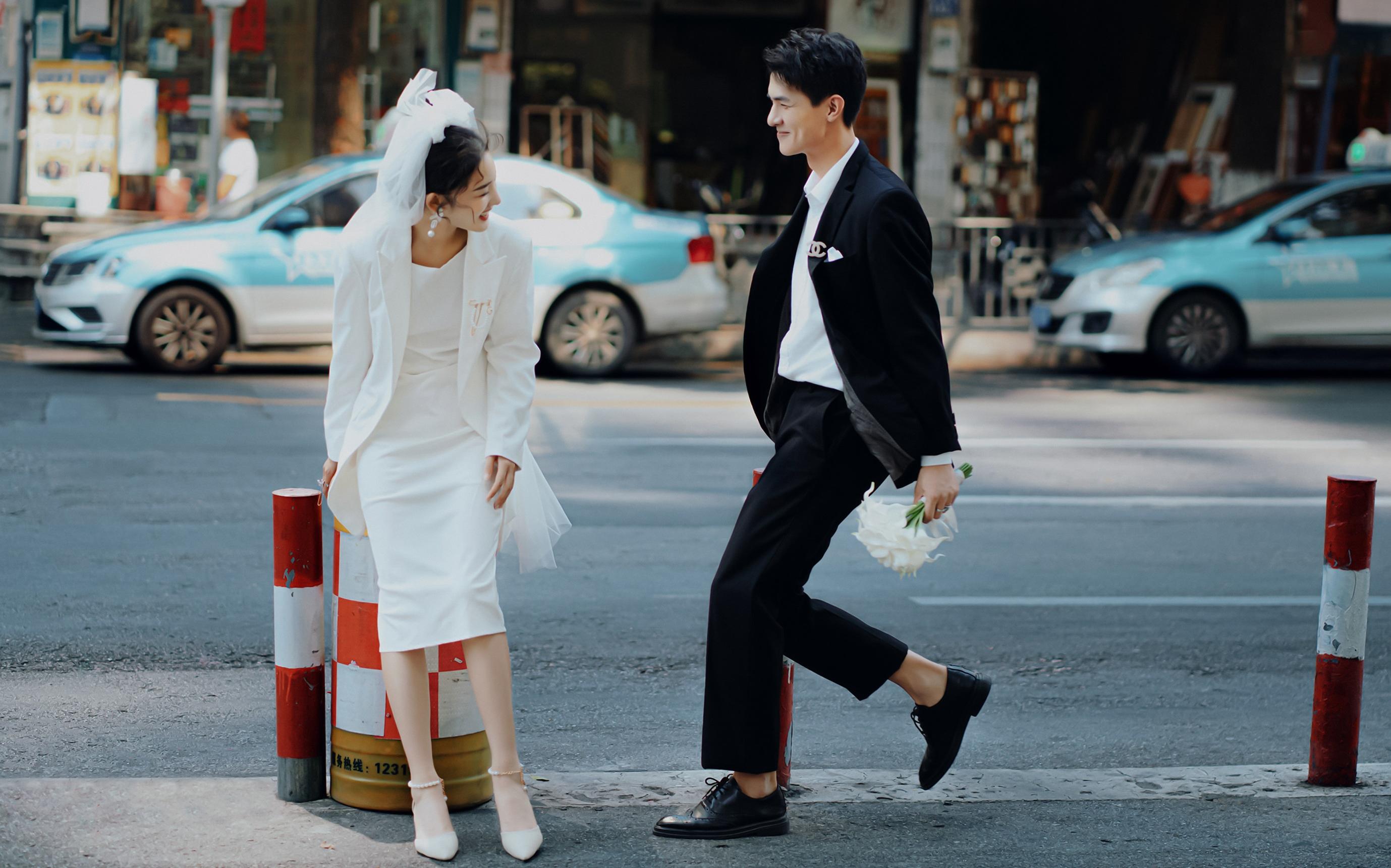街拍婚纱照的自由感