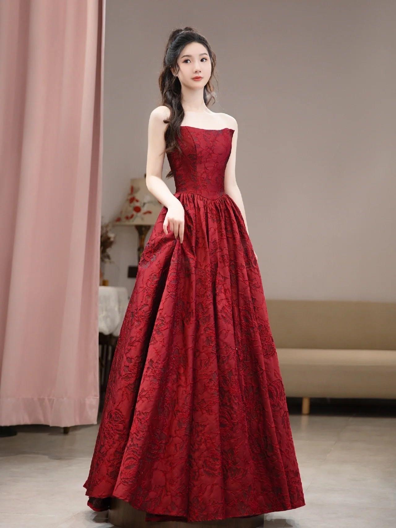 ISABELLA｜暗红色抹胸礼服