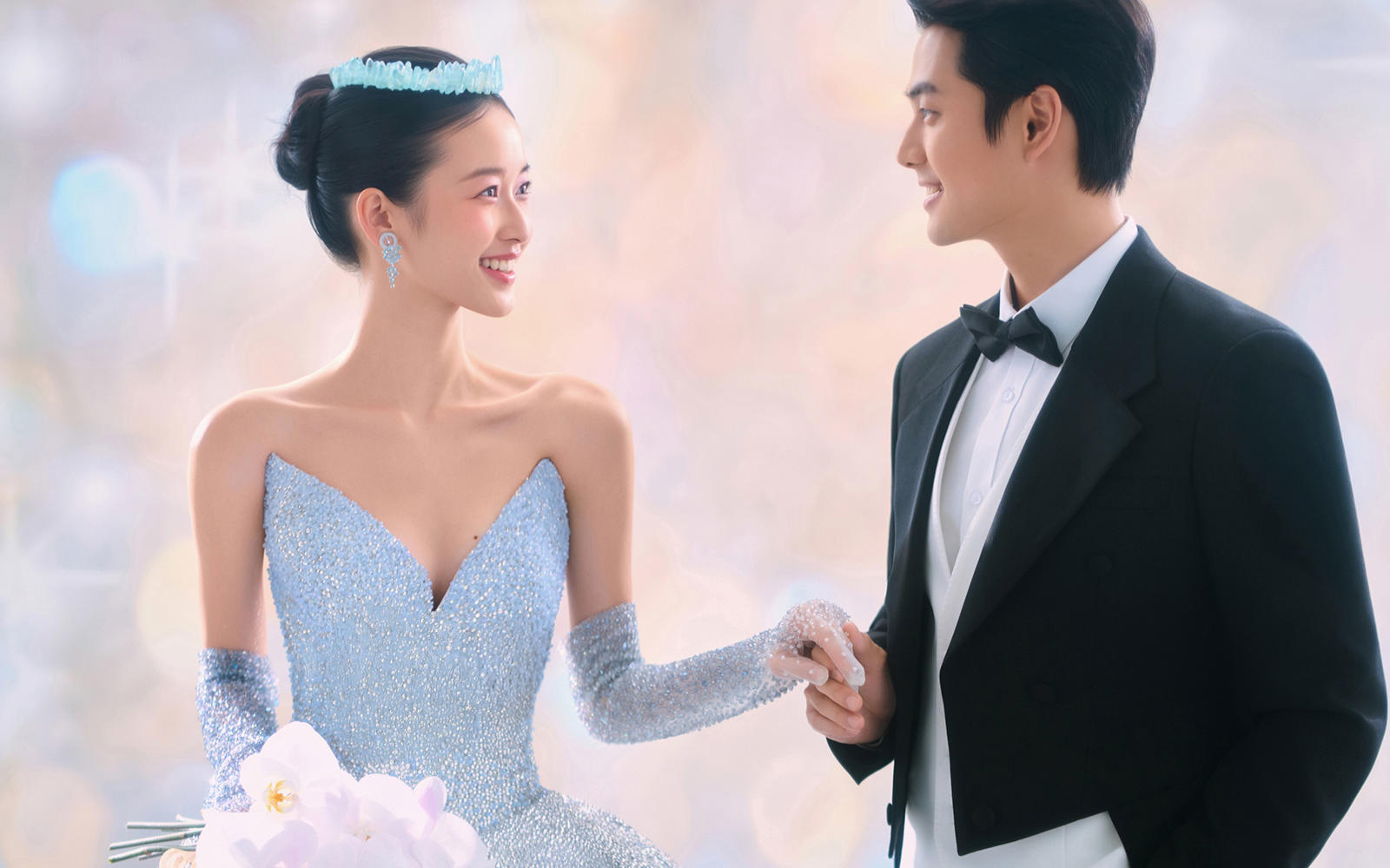 是心动呀💗简约风婚纱照甜而不腻