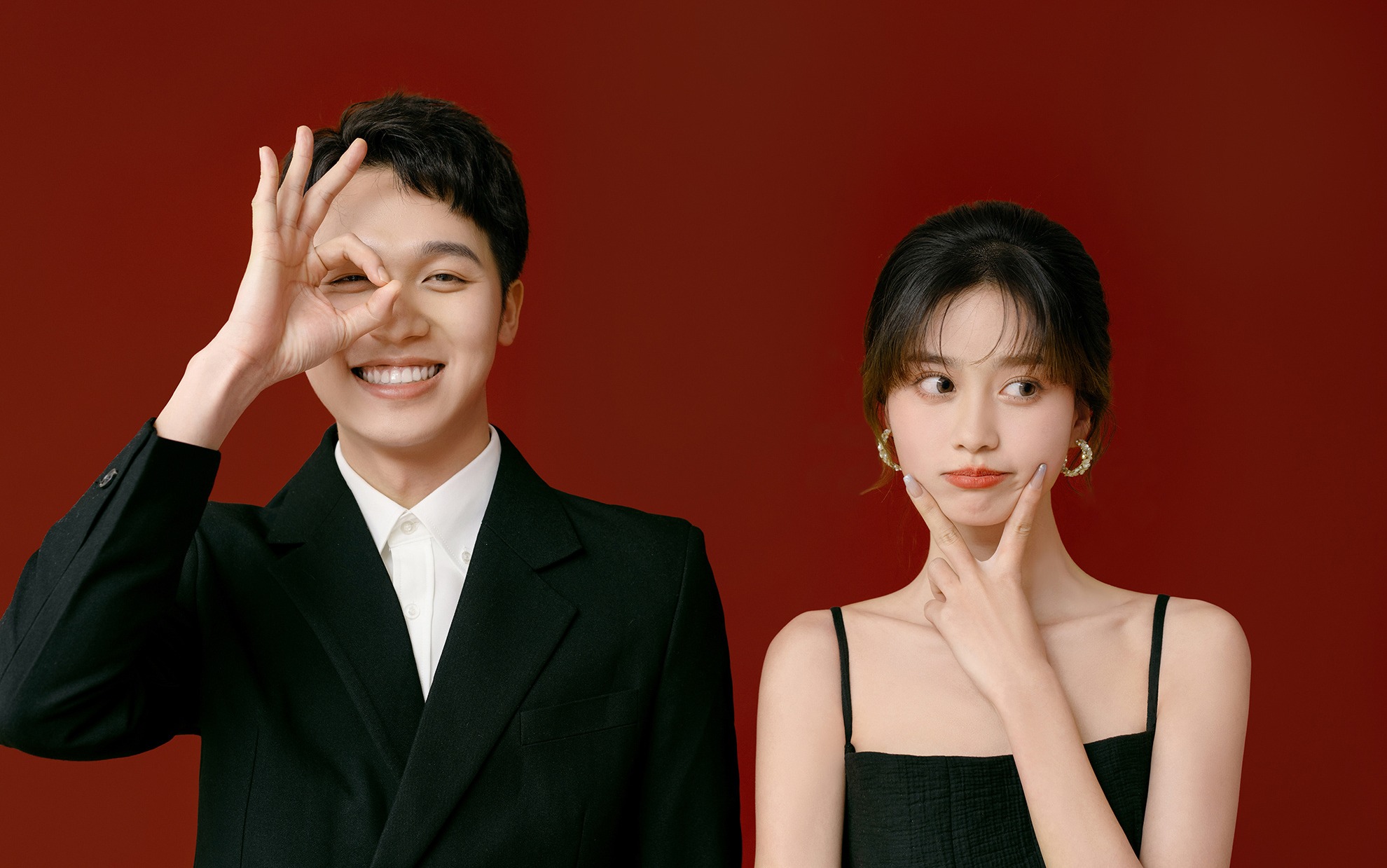 这抹热烈的红 是我们爱情最动人的底色❤️