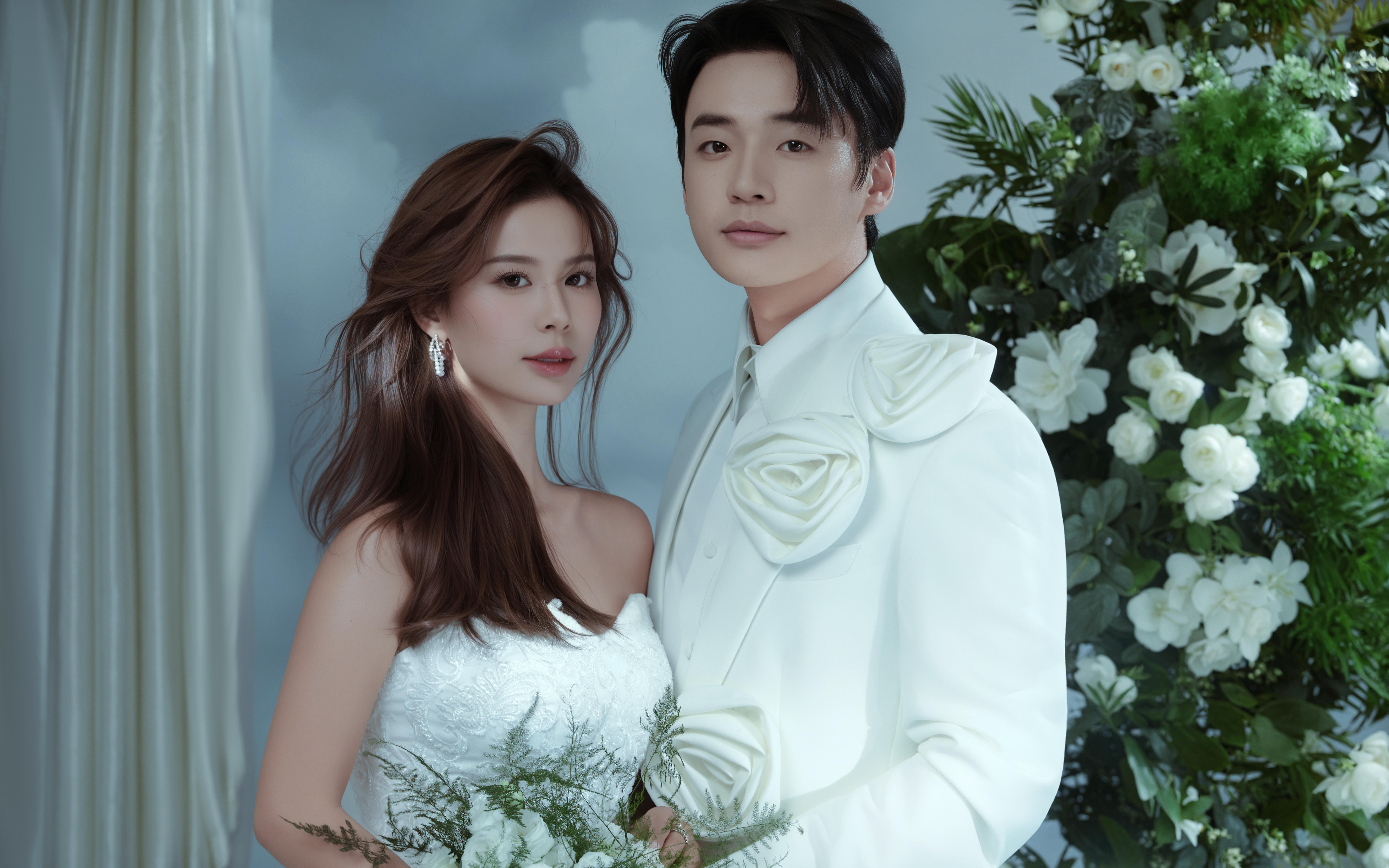 這極簡光影風(fēng)婚紗照也太高級了吧??
