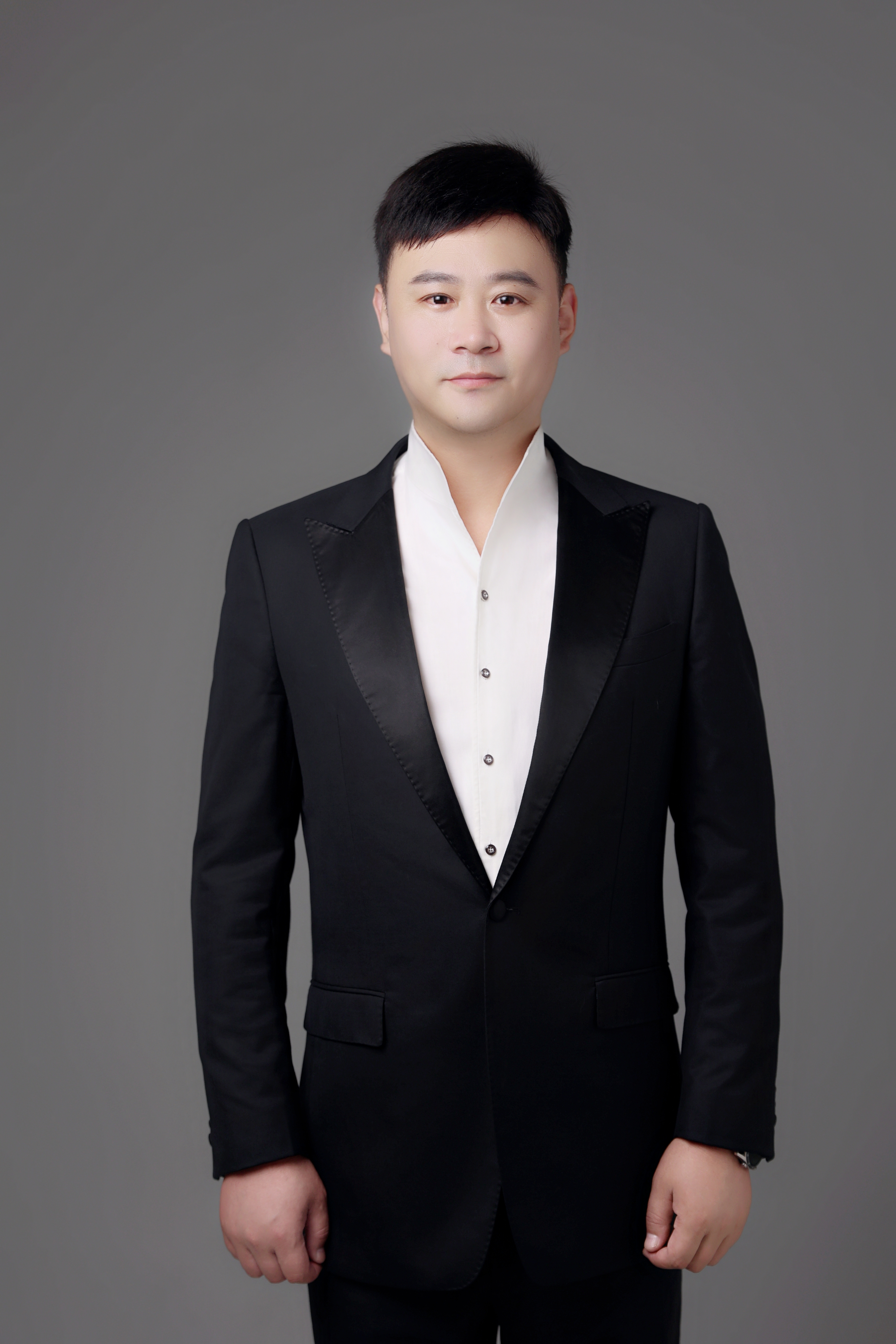 王慶磊