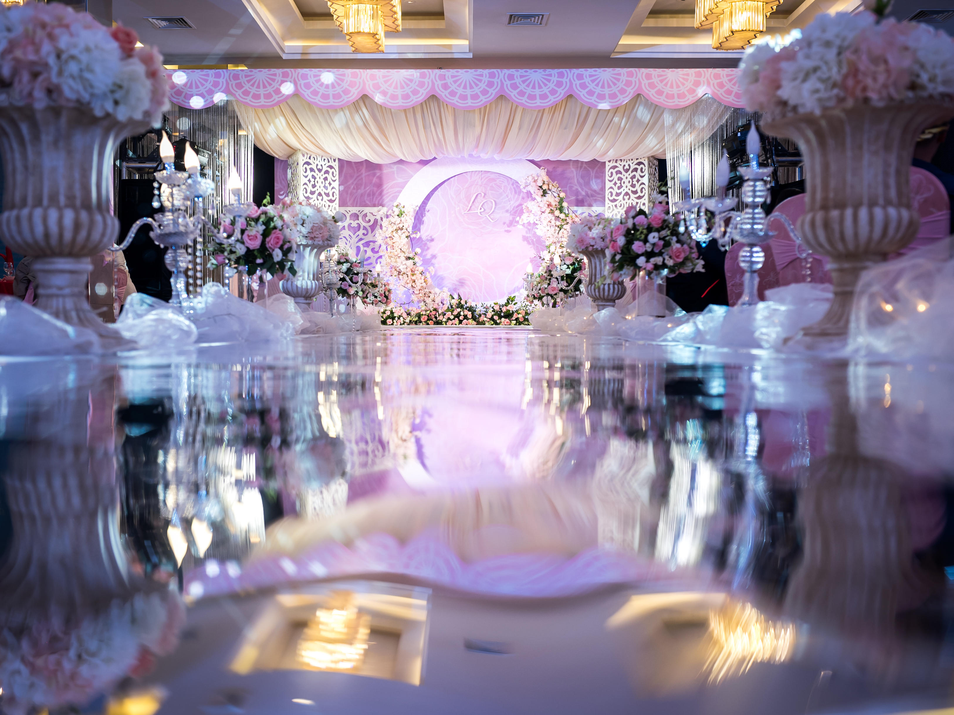 爱的真谛【浪漫花季】内含司仪摄像跟妆