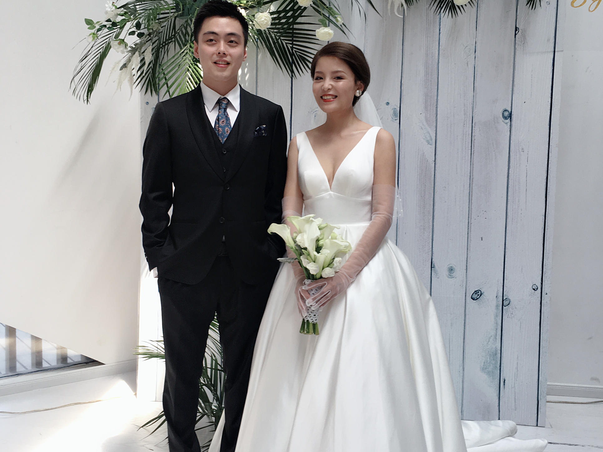 总监档婚礼实时跟妆案例（全天跟妆）