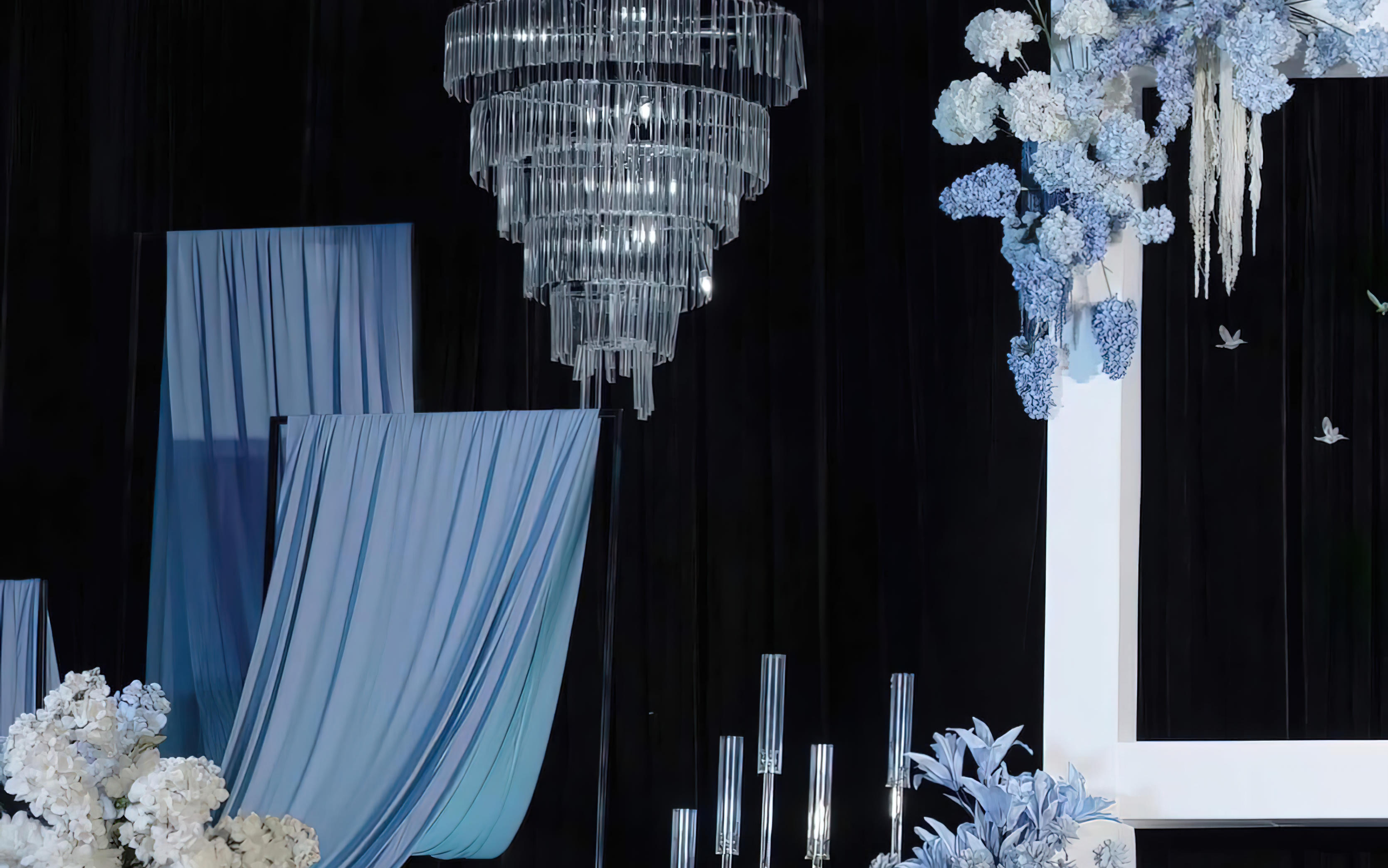 金博雅婚禮策劃 · 清雅藍(lán)白