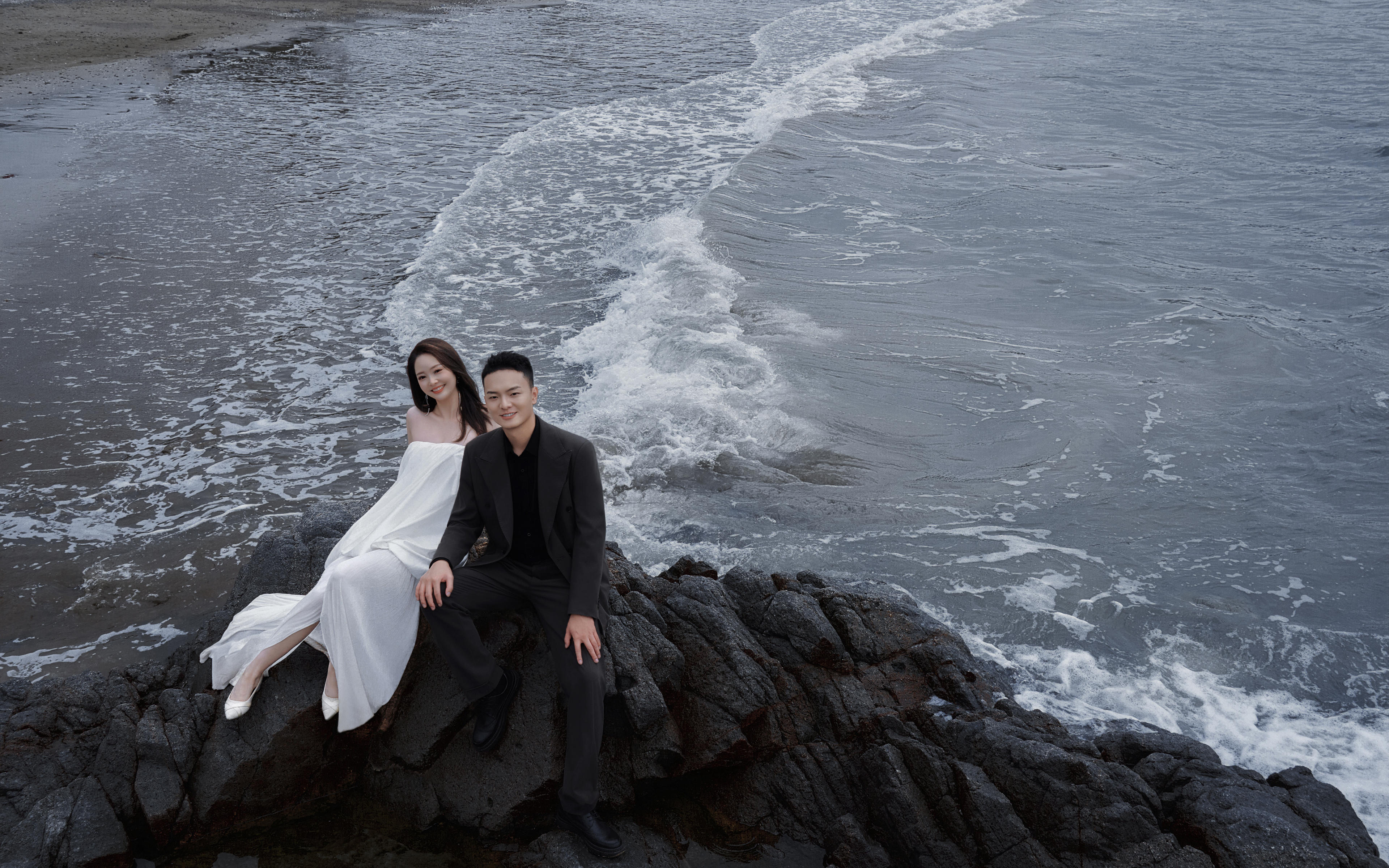 樊亚琪 杨明博/黄岛海边