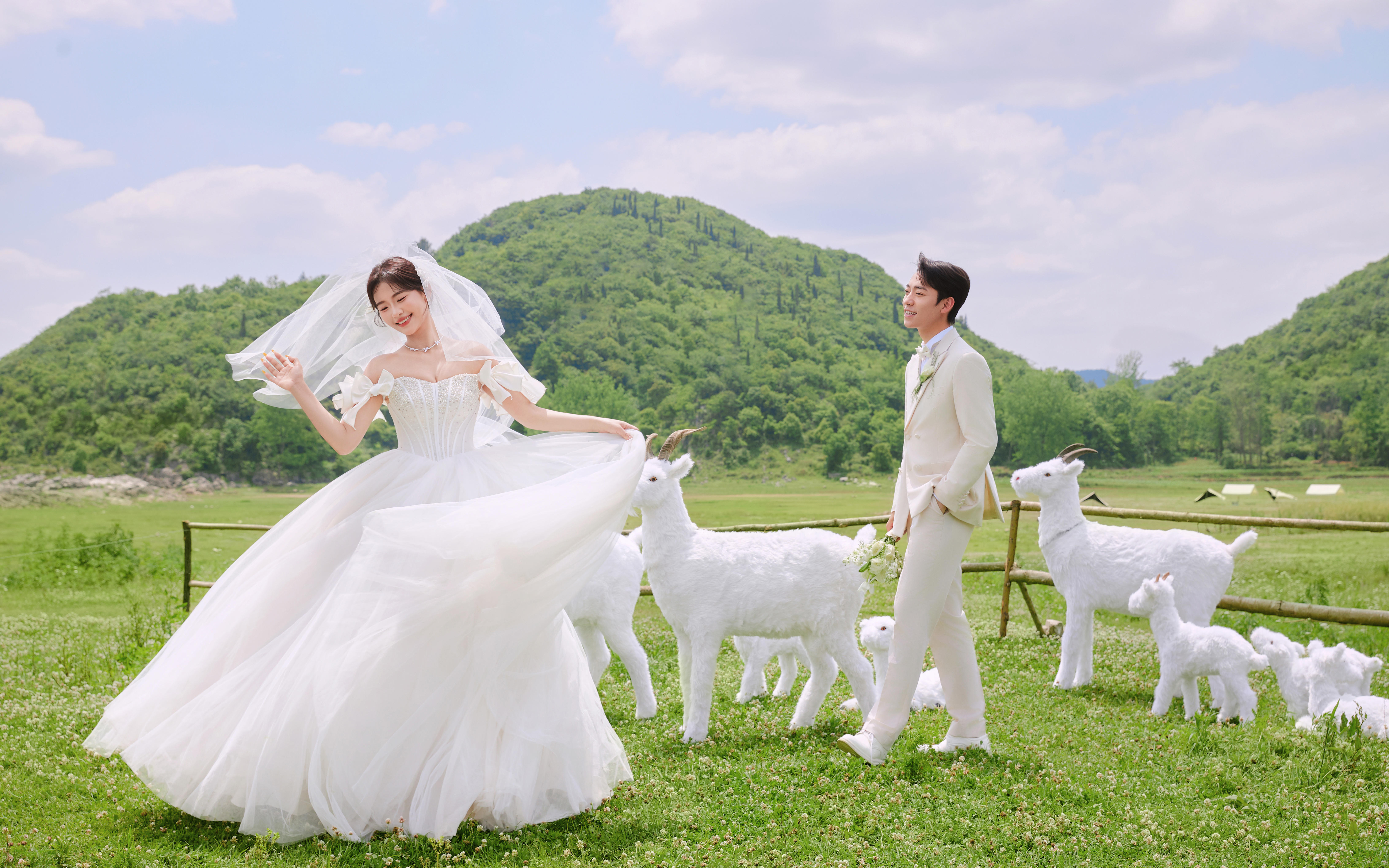 【山野牧歌】你敢信?牧場草坪婚紗照能拍出這種效果