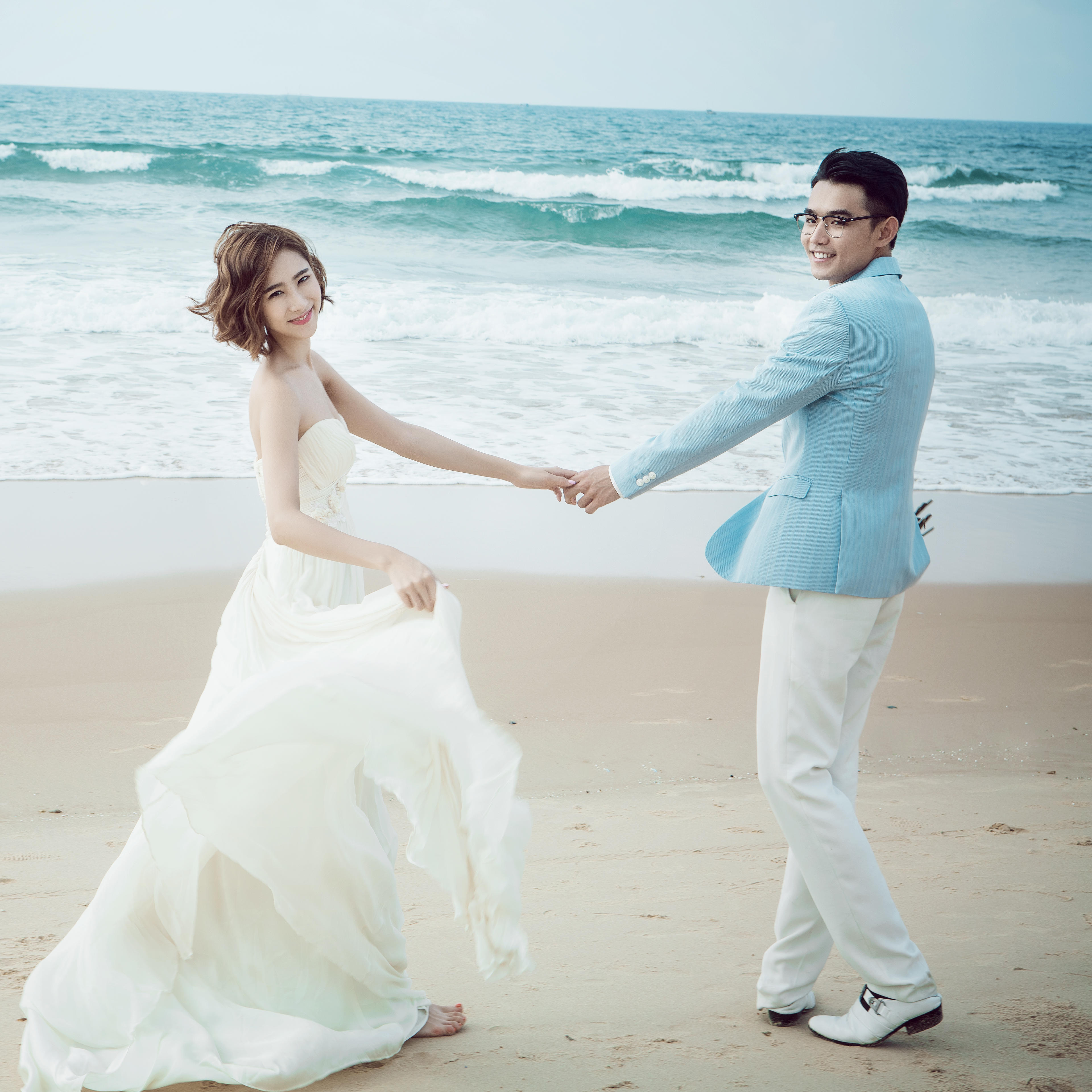 钟爱依生婚纱摄影——海景