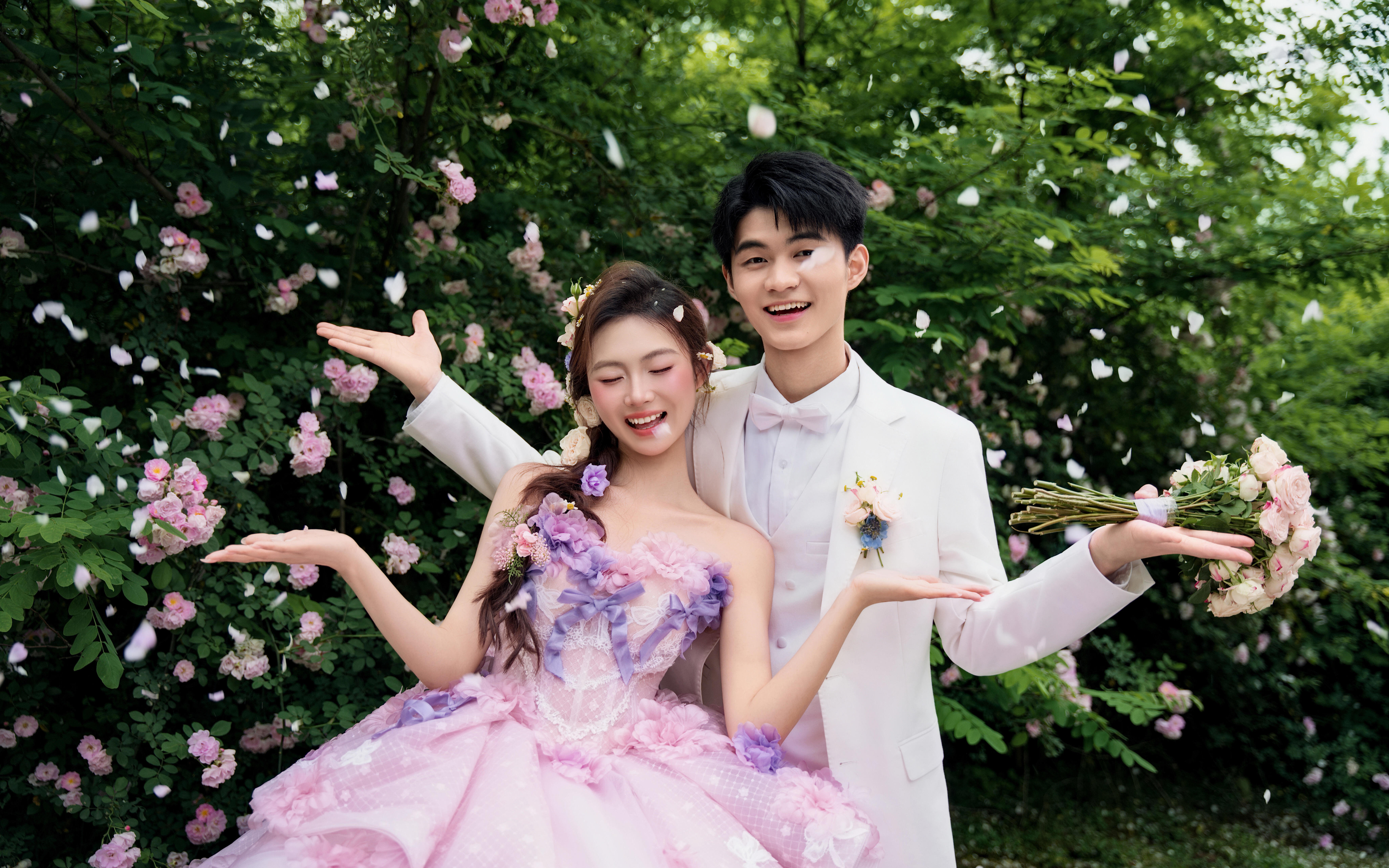 春天因你而明媚  拍到了公主风森系婚纱照