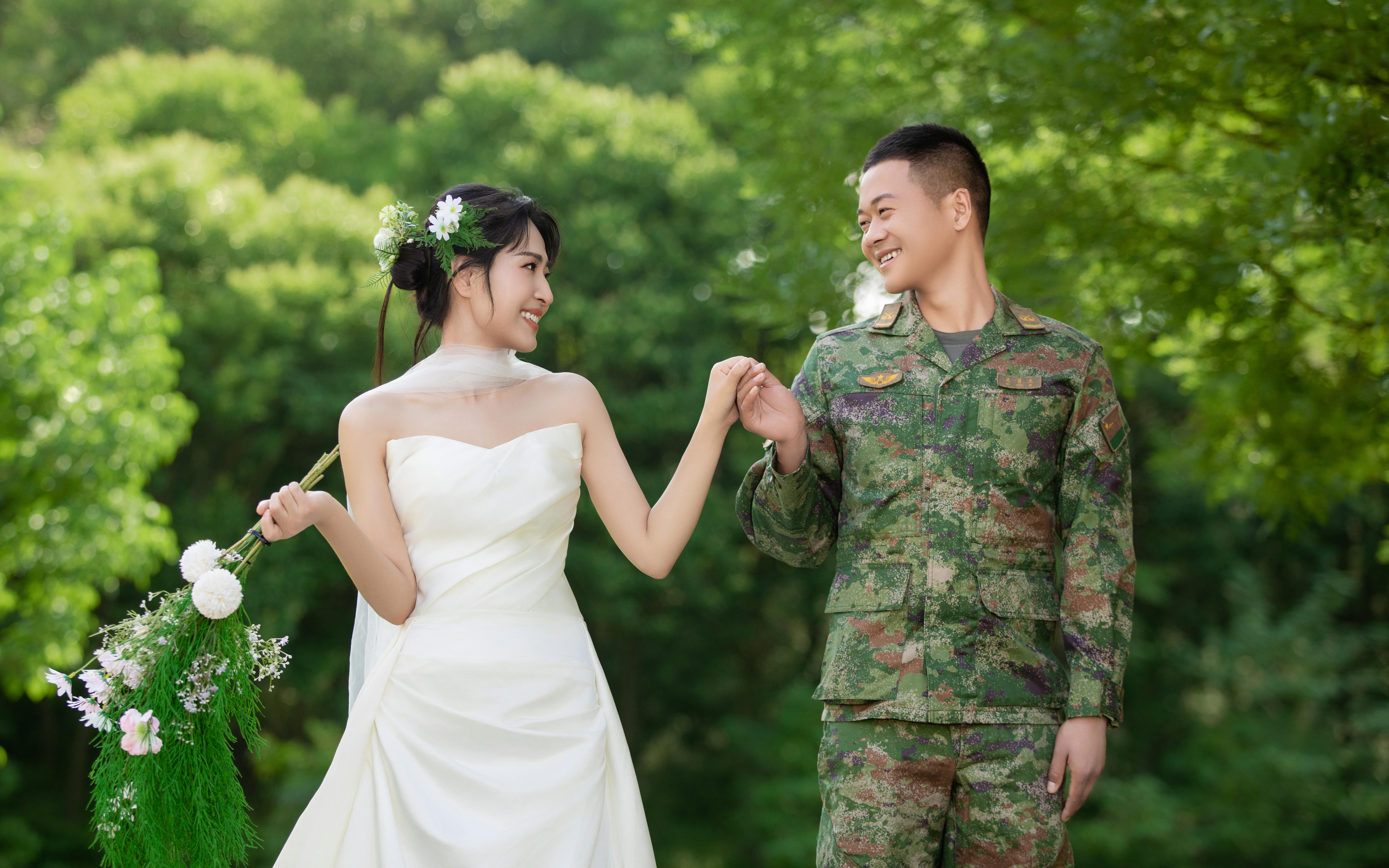 【优格】美出天际的草坪婚纱照~满屏高级感