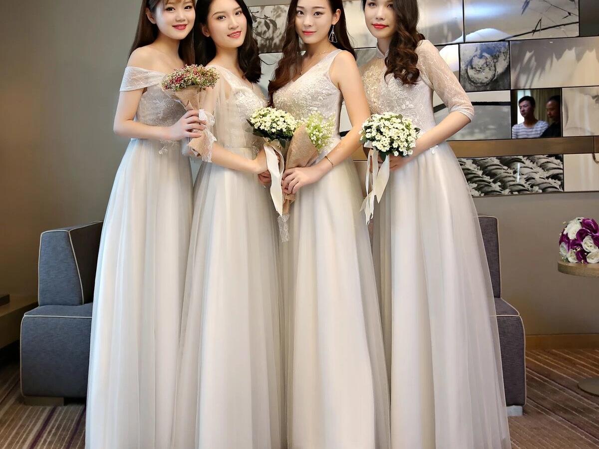 4个伴娘+妈妈妆套餐（不跟妆）