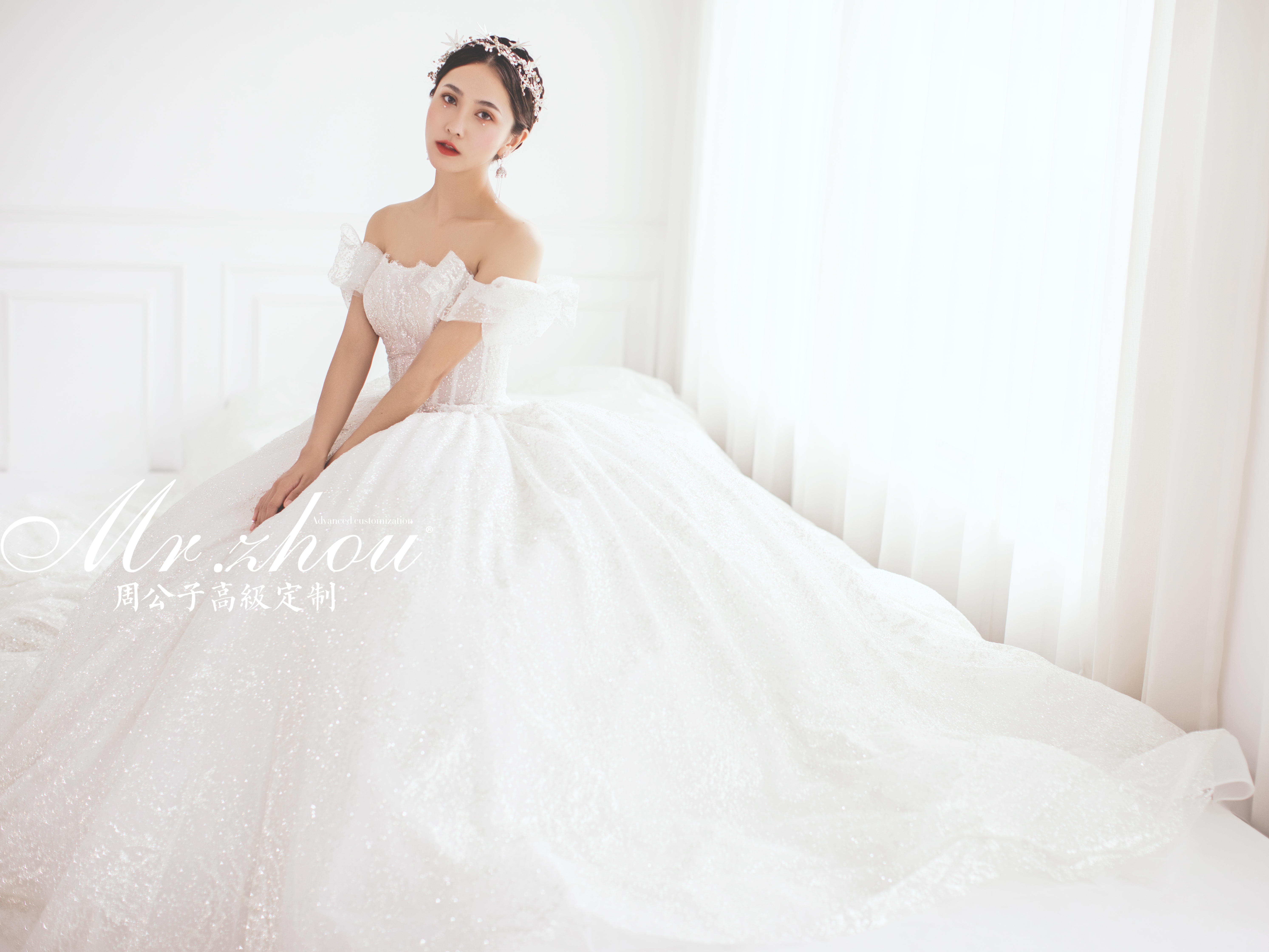 周公子高级定制 轻奢婚纱礼服