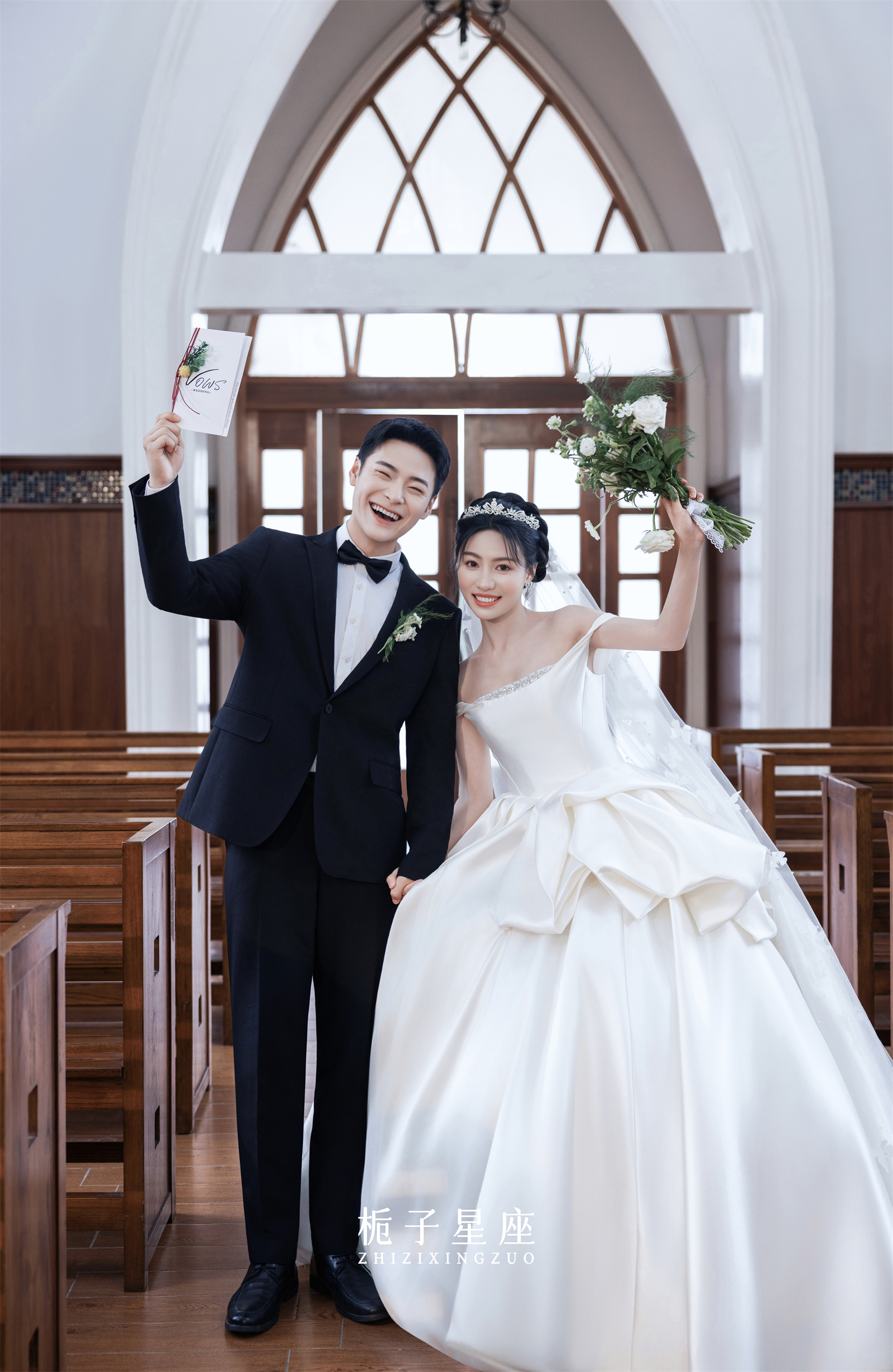 <送全新婚纱>8服8造/风格任选/全程多对一服务