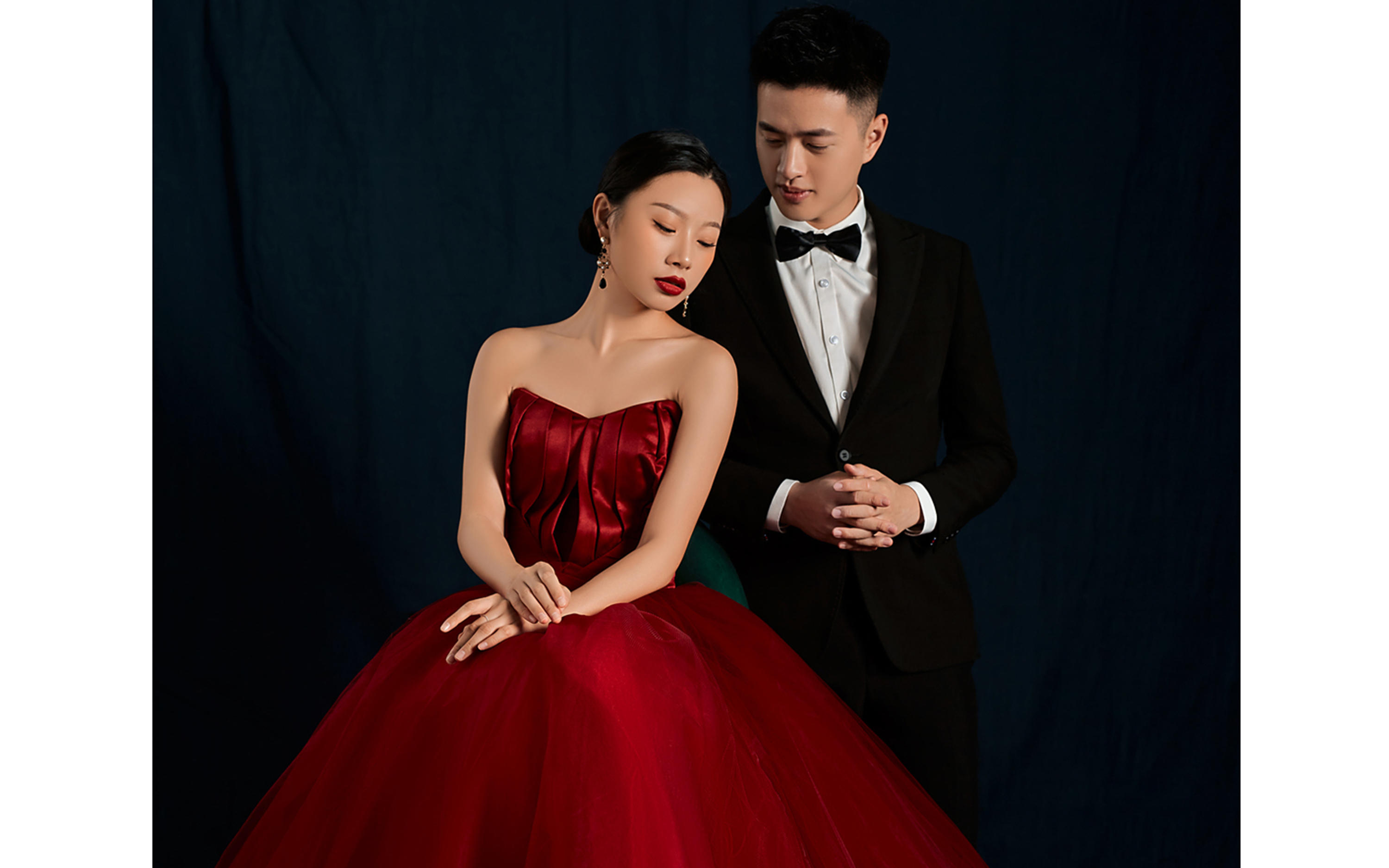 惊艳闪耀的礼服婚纱照