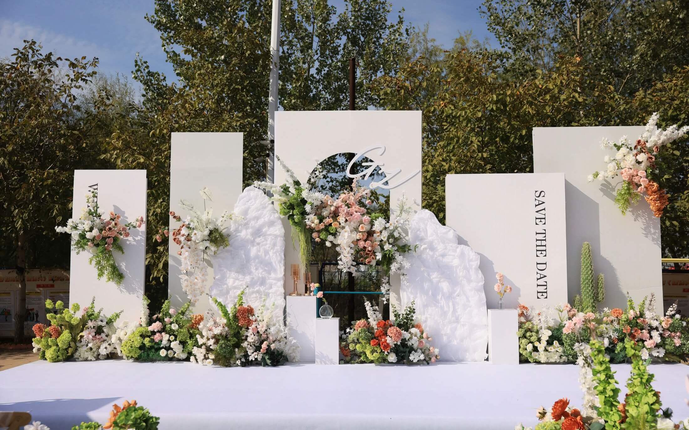 白色系户外沉浸式庭院韩系婚礼