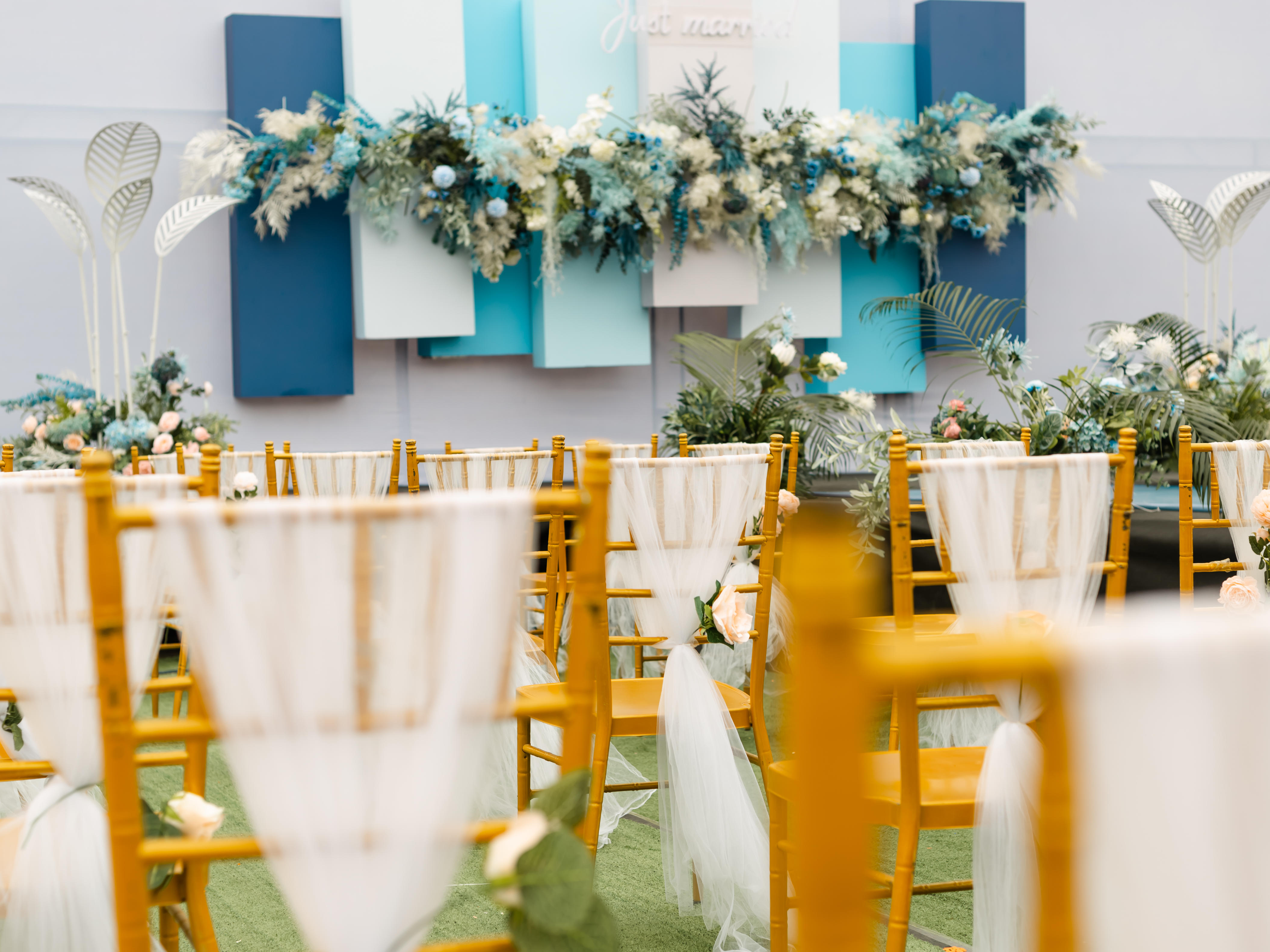 【艾特米婚礼】兴平市 小阜新村广场 蓝色渐变