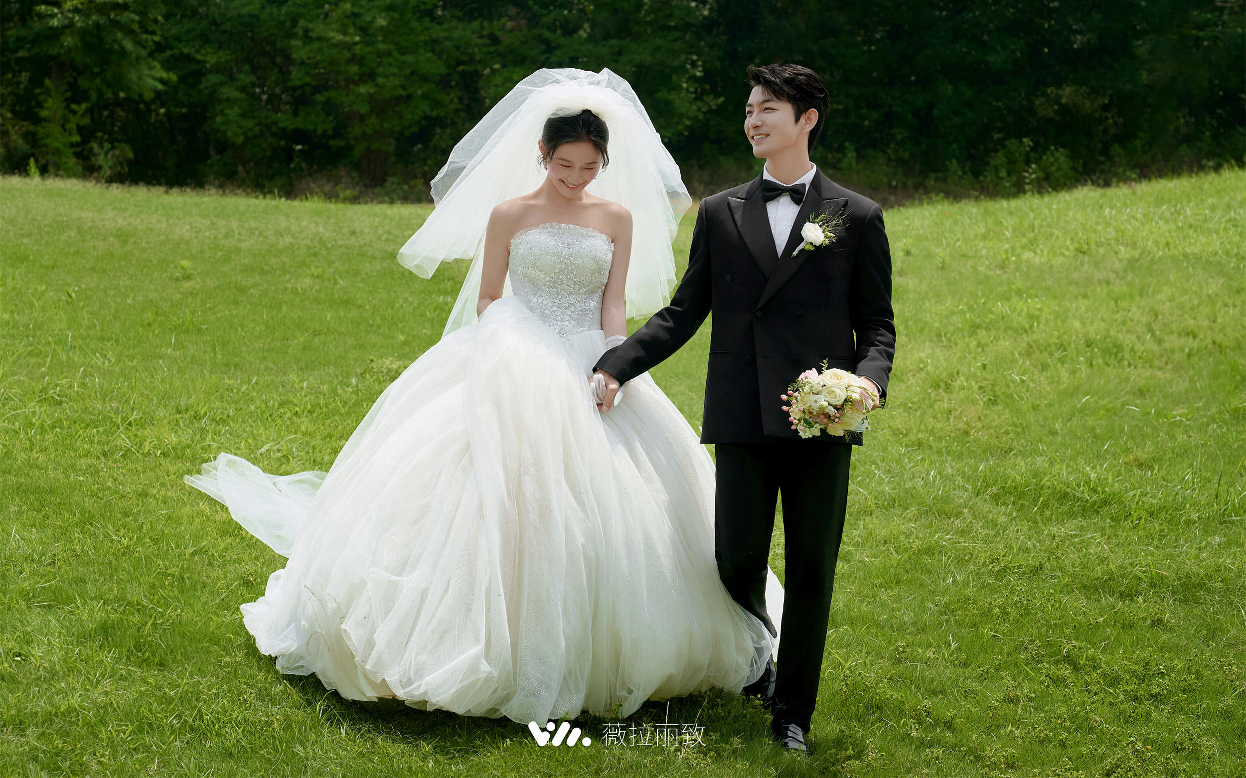 是谁的森系电影感婚纱照呀~太好看了吧