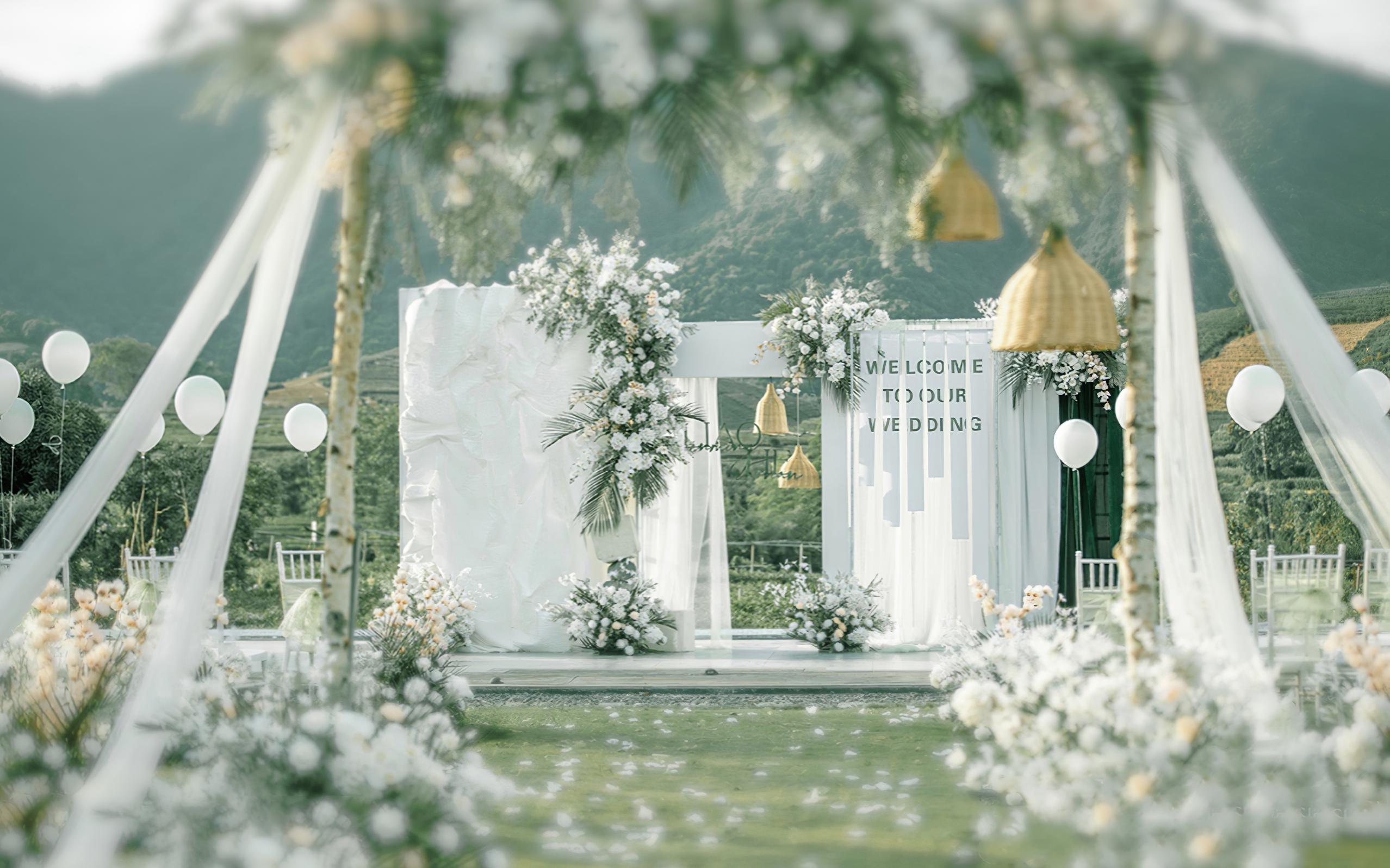 【缘梦阁】低饱和白绿色游园会婚礼