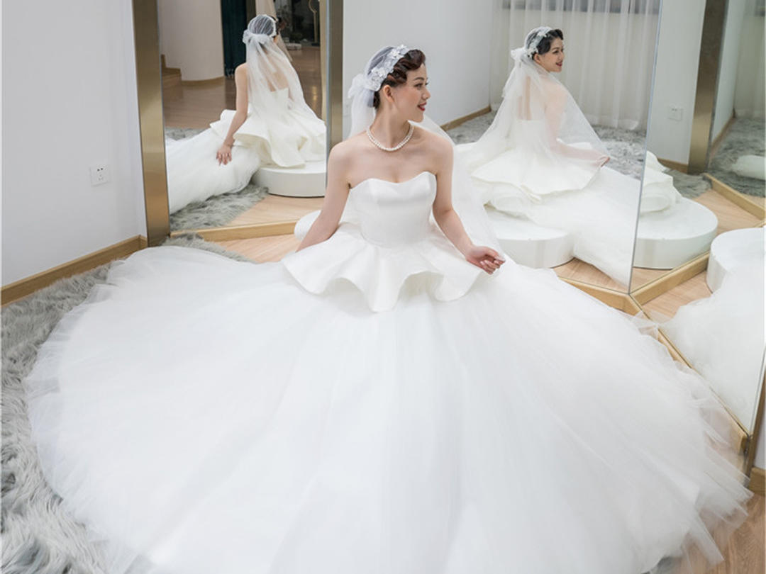 【超值租赁】尊享婚纱礼服租赁套餐B