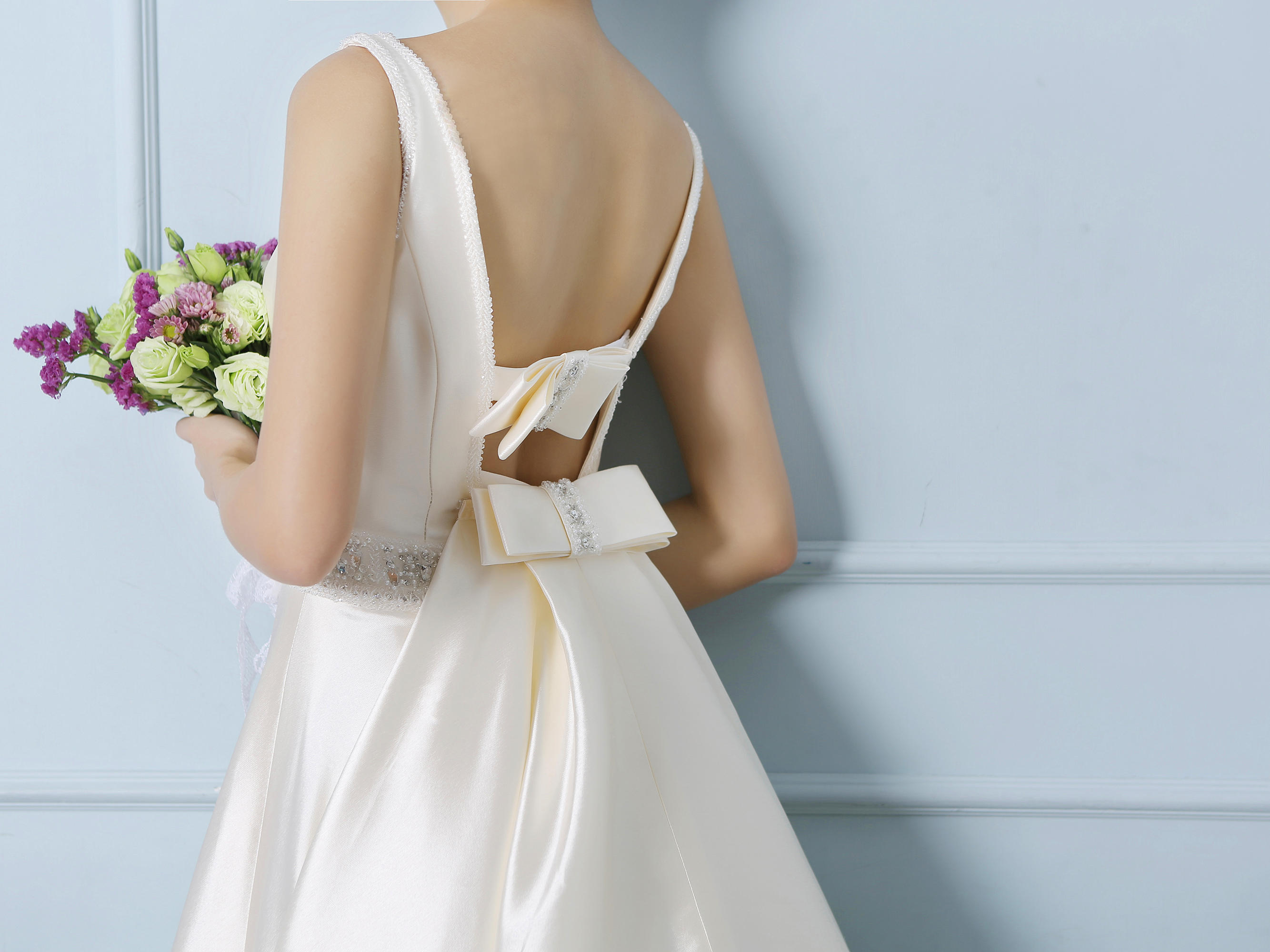 【超值租赁】拖尾主纱+秀禾+敬酒