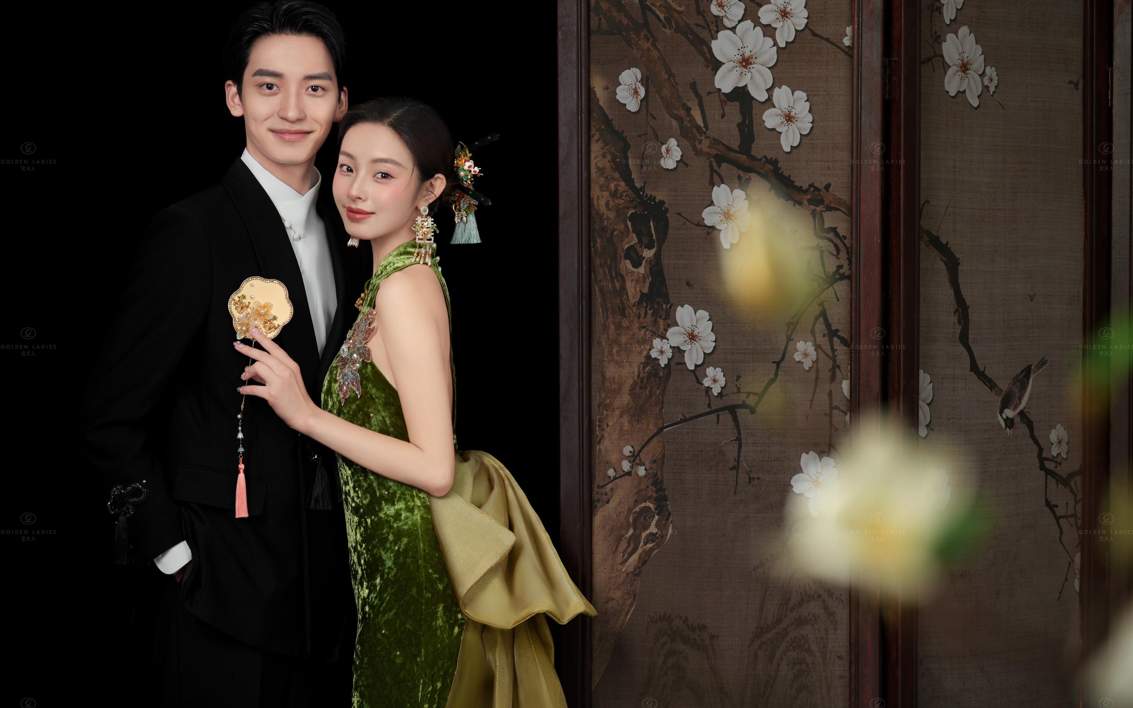 诗意园林·天青色等烟雨🌿新中式绿色旗袍婚纱照