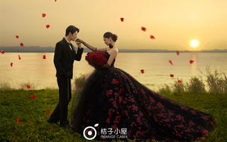 黑色婚纱照一眼超惊艳🖤＋玫瑰爱了💘
