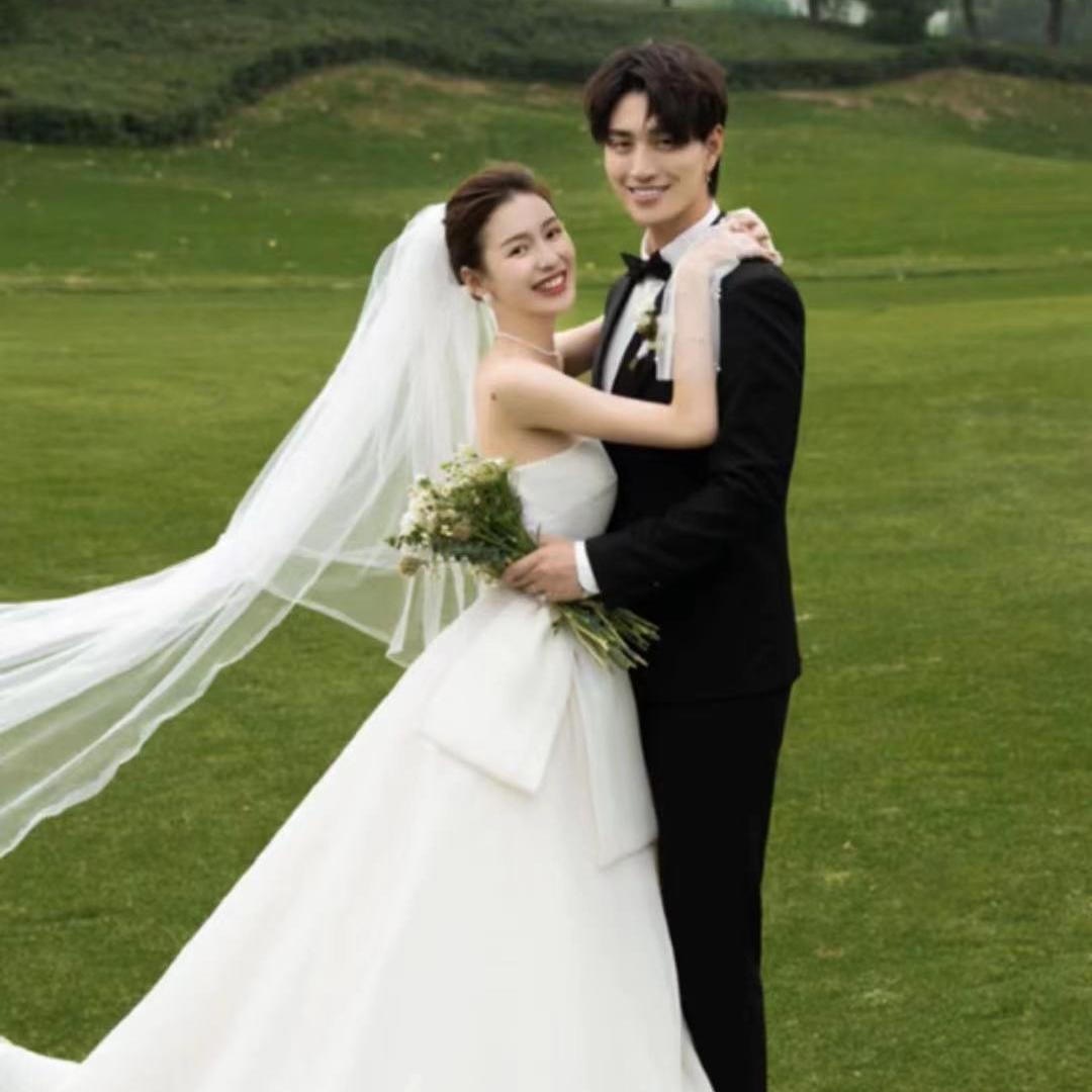复古 简约 韩式 妃曼婚纱摄影