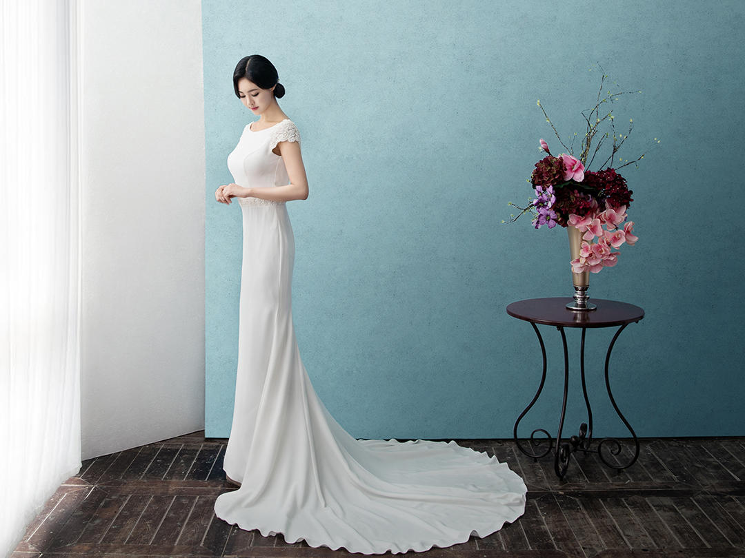 当季热卖婚纱礼服性价比3件套一站选齐