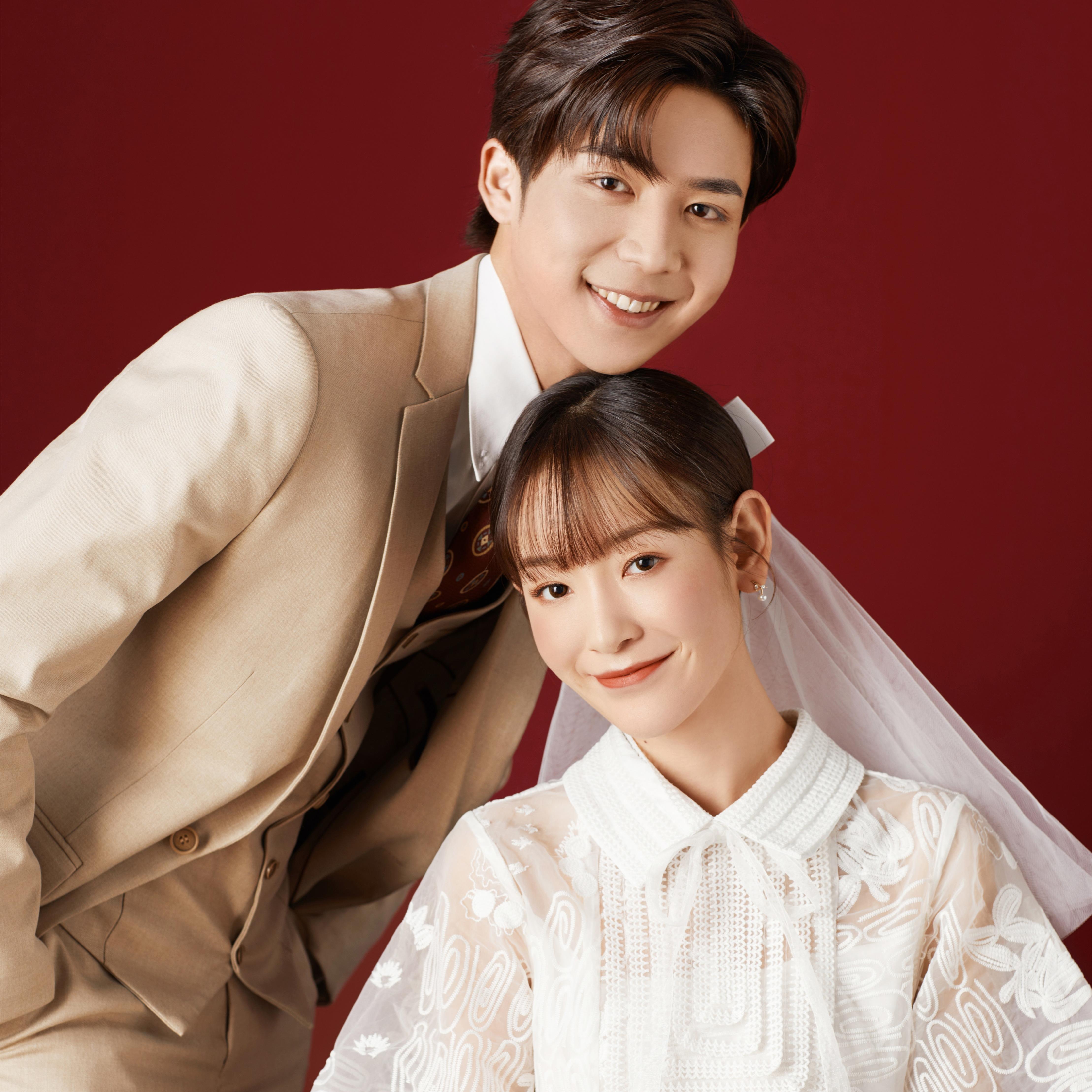 【爱伦摄影】婚纱照+订制拍摄+新人必拍  