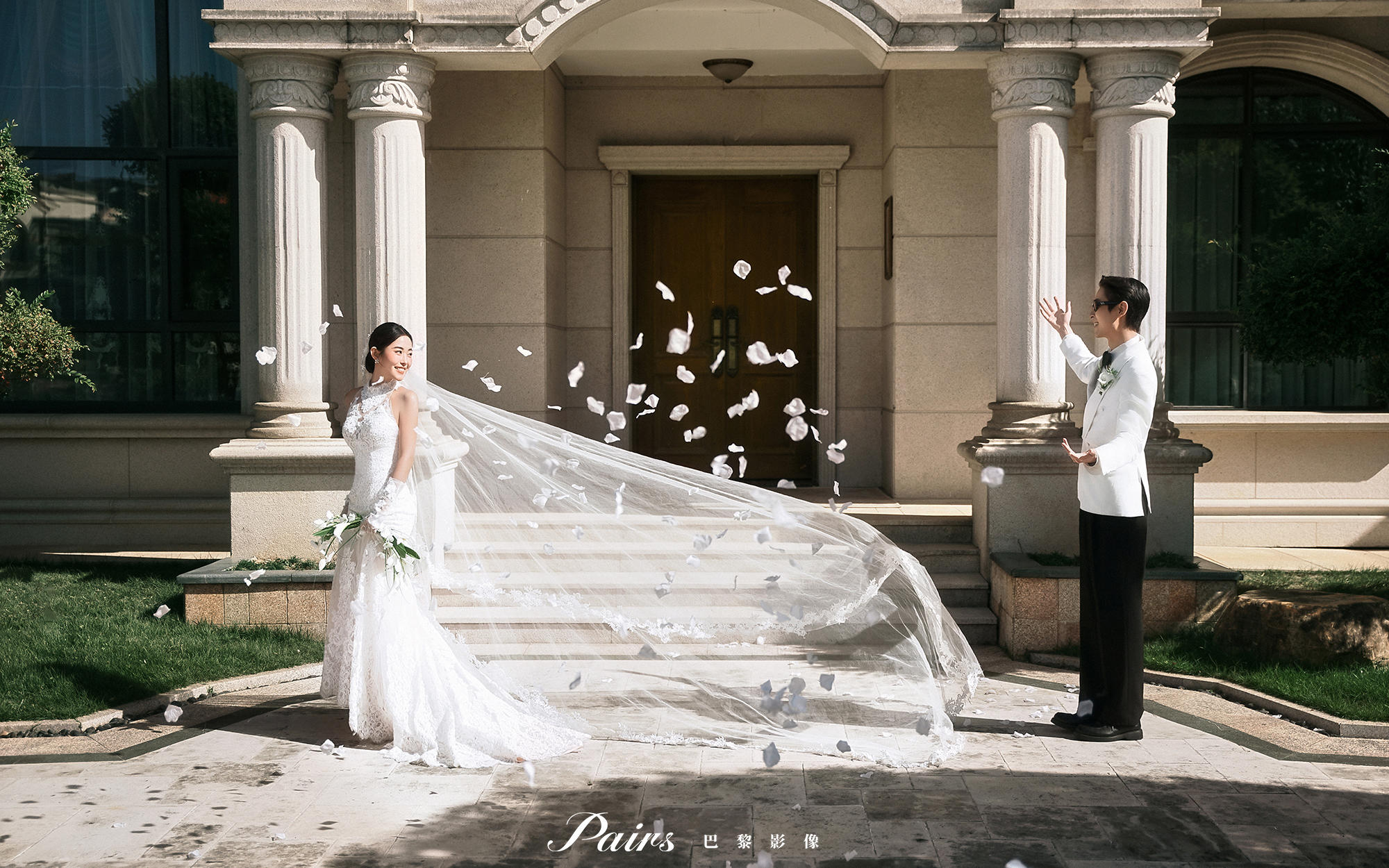 老錢風(fēng)婚紗照｜咸寧別墅拍出骨子里的松弛感