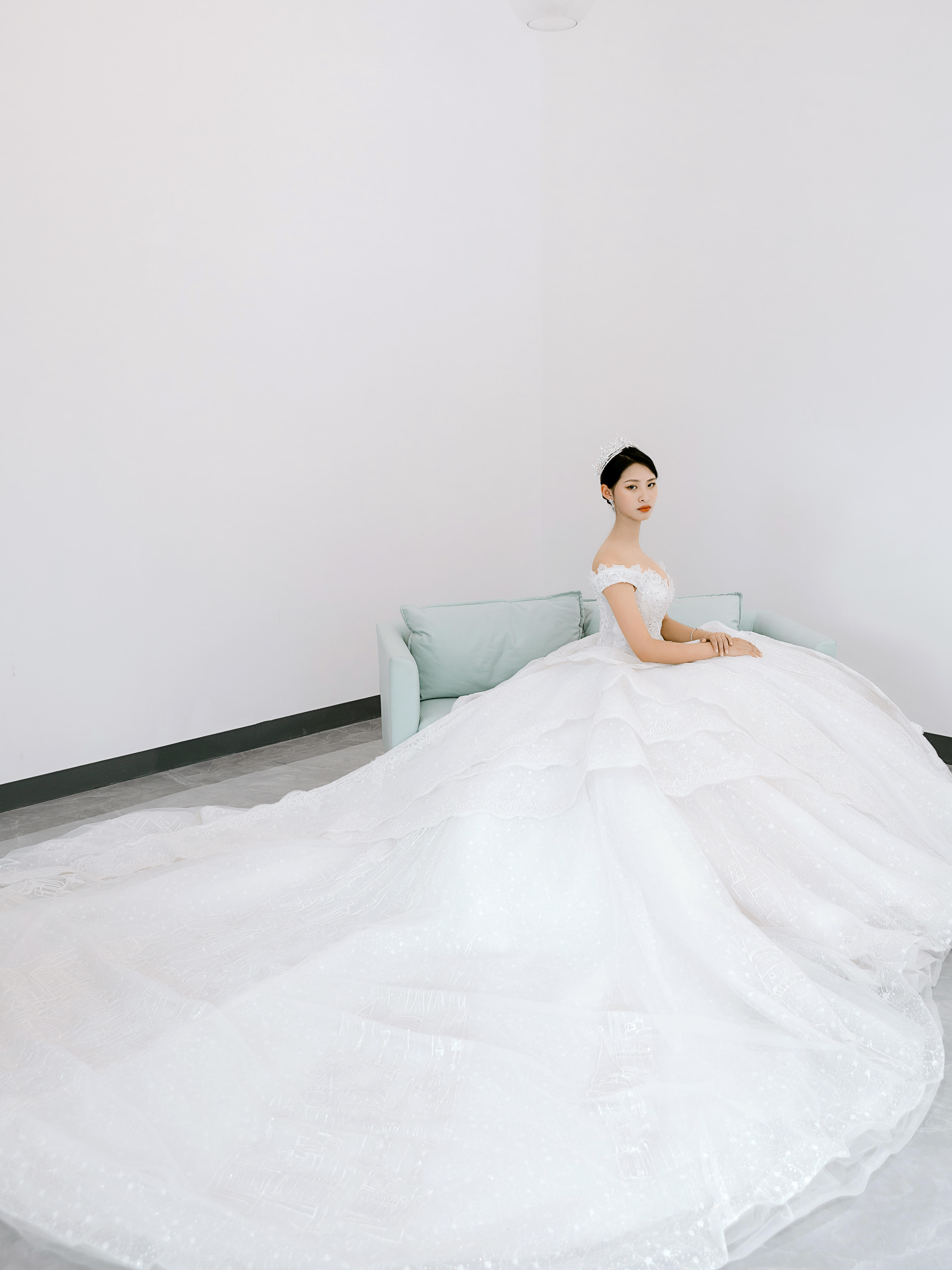 慕纱~一字肩城堡大拖尾主纱