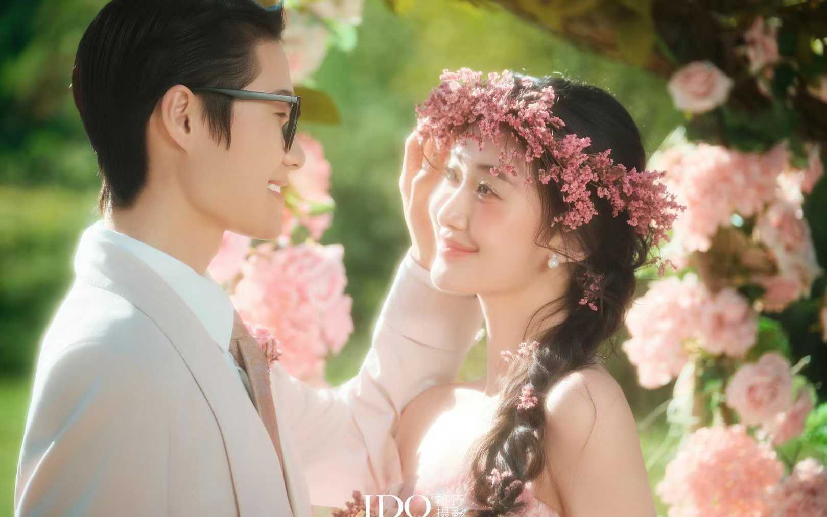 花房实景｜公主风粉纱婚纱浪漫拍摄