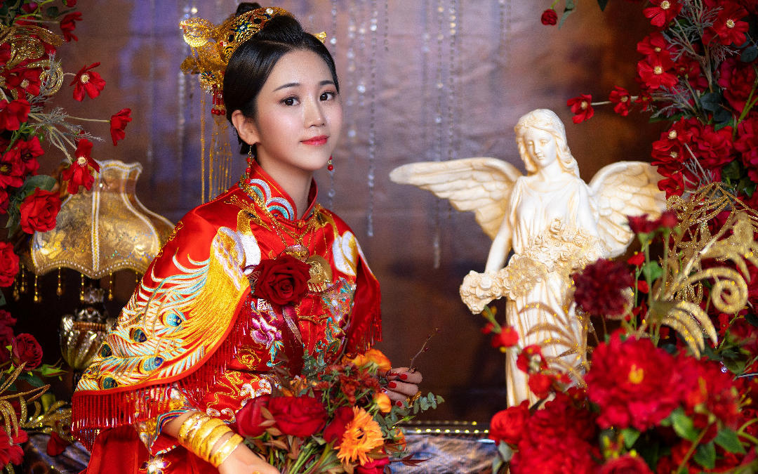 华丽大气富贵红金色婚礼（复古金+酒红色）