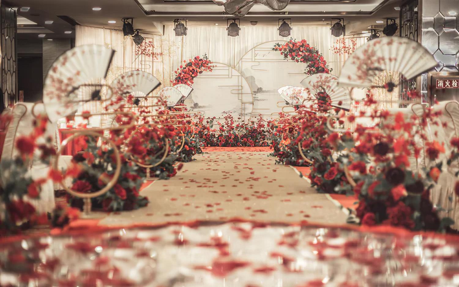 佛山缔偲婚礼｜胜娟在爱里