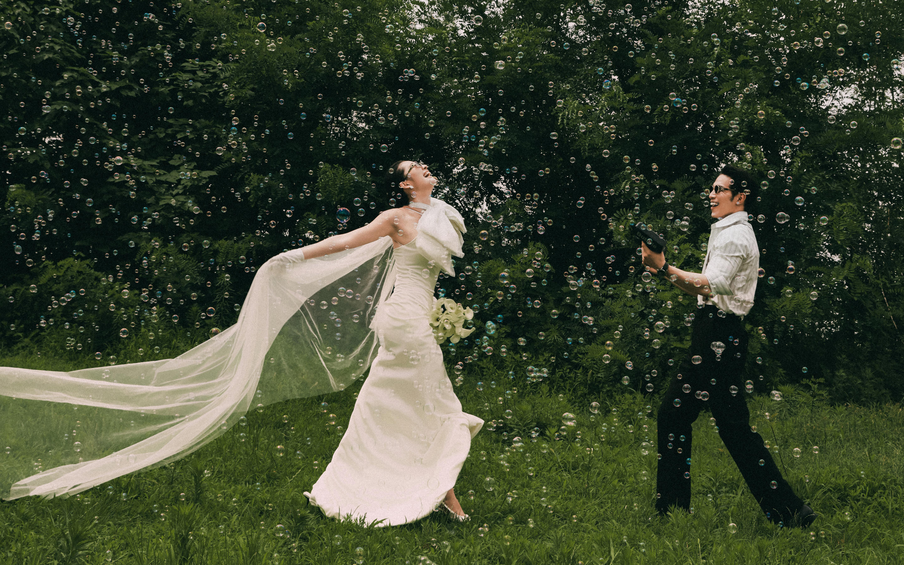 外景 l 比起擺拍，我更喜歡充滿生命力的婚紗照